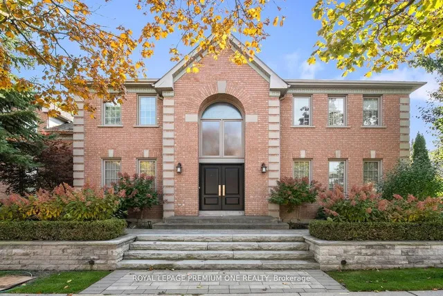 536 Village Pkwy, Markham 3