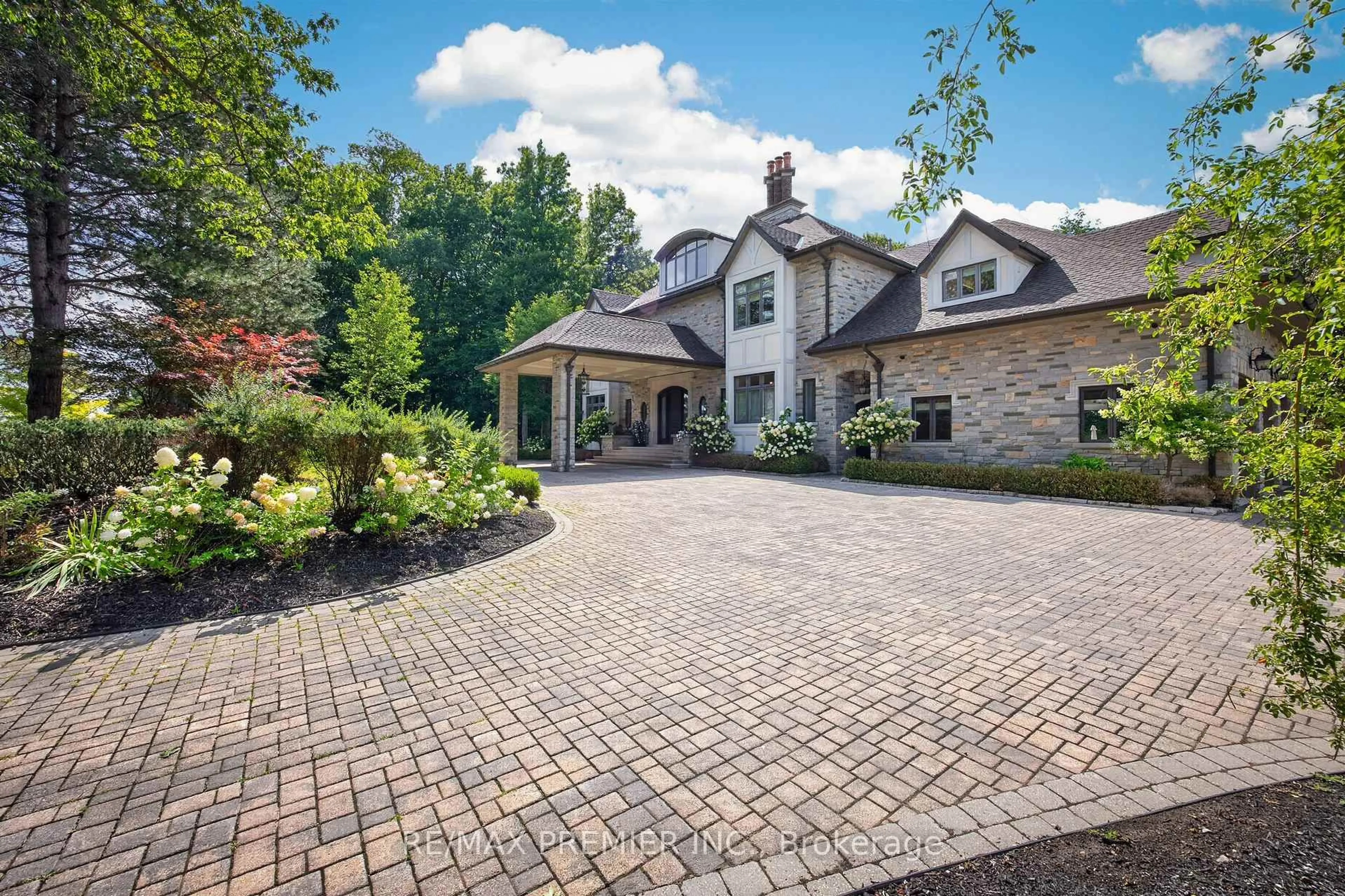 Unknown for 40 Golf Ave, Vaughan Ontario L4L 3A5