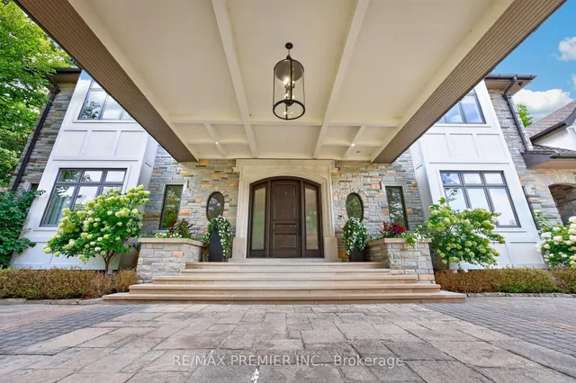 40 Golf Ave, Vaughan 3