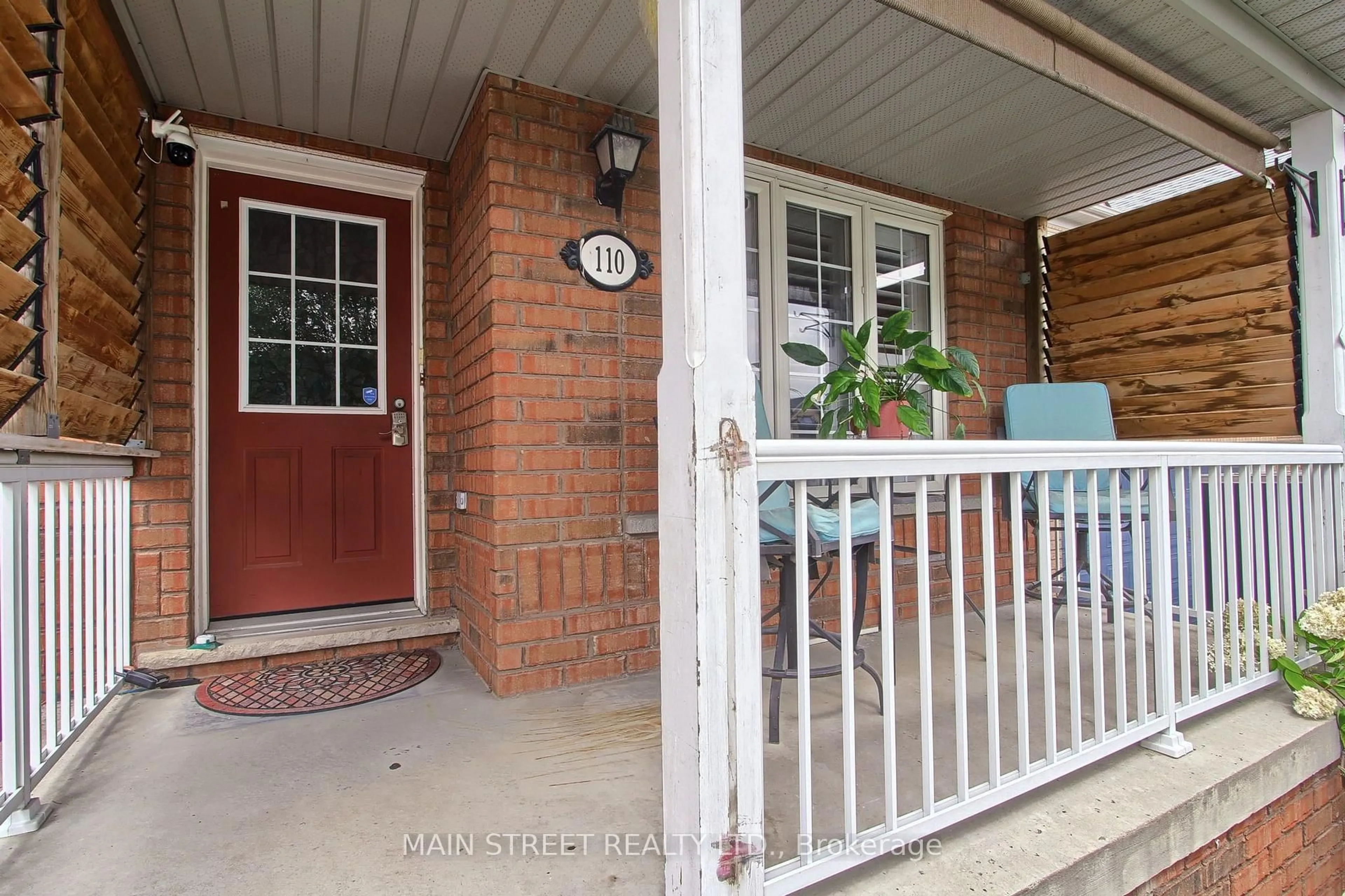 Unknown for 110 Crittenden Dr, Georgina Ontario L4P 4E3