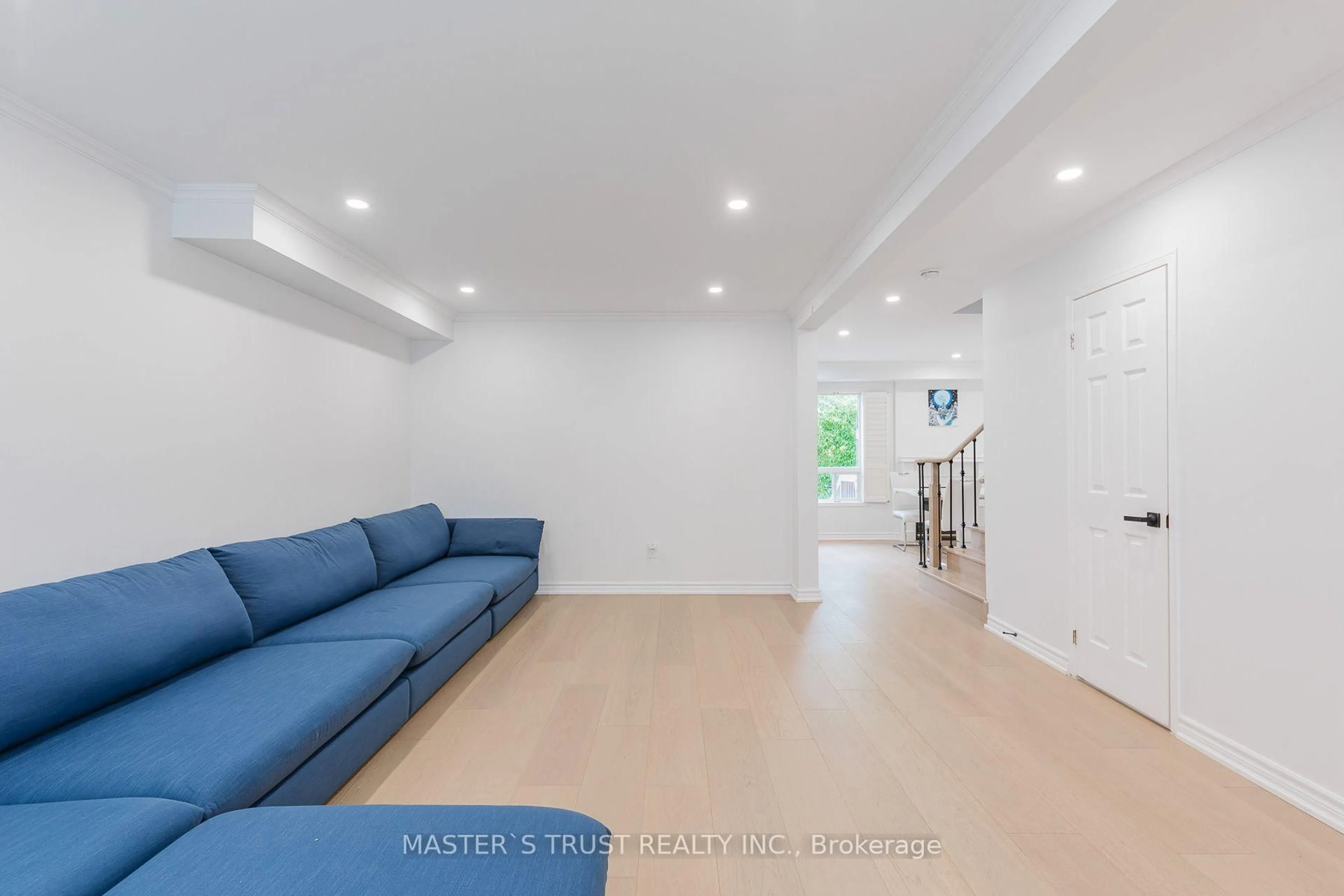 Unknown for 8572 Martin Grove Rd, Vaughan Ontario L4H 2C9