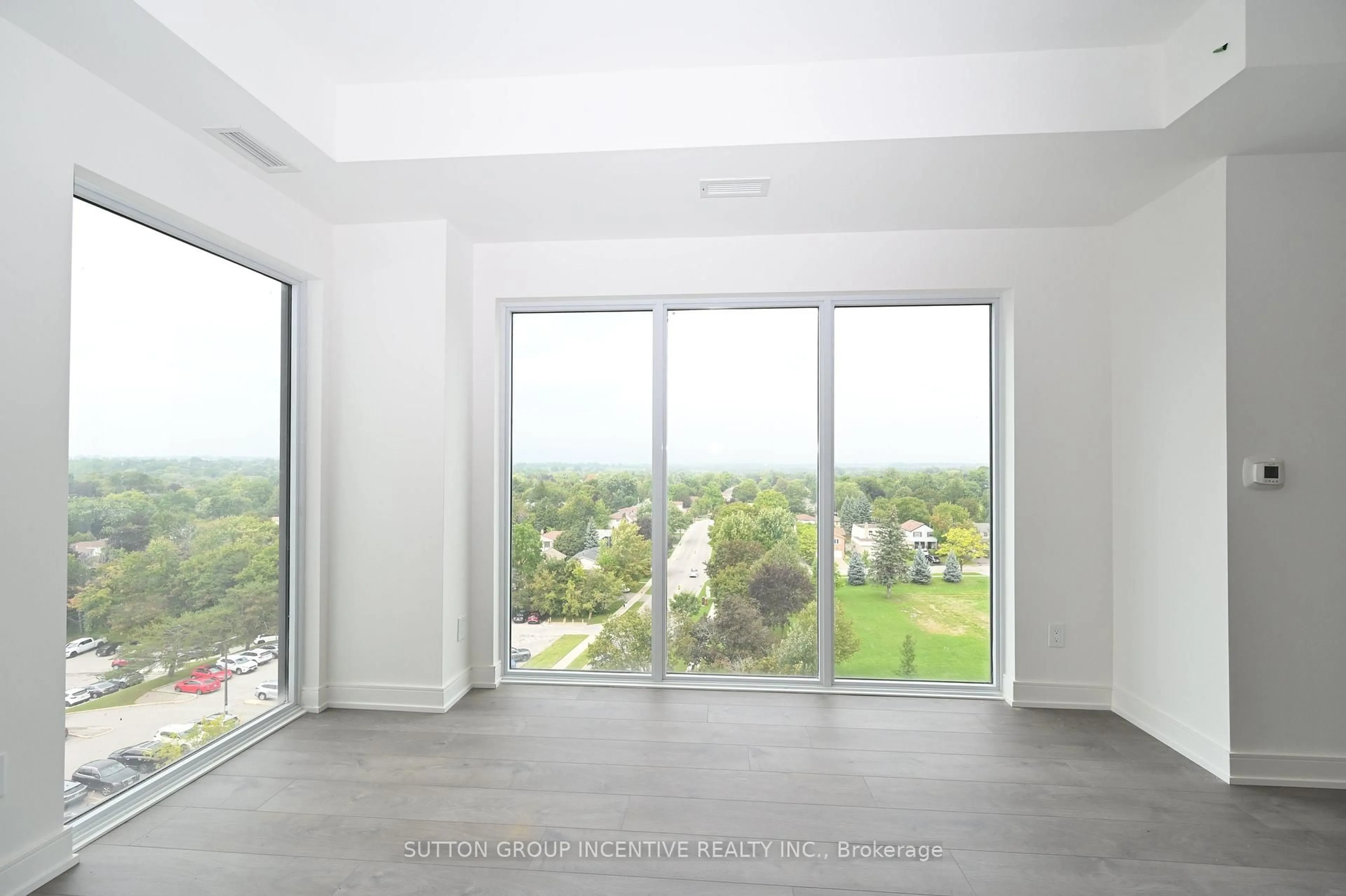 A pic of a room for 705 Davis Dr #A803, Newmarket Ontario L3Y 0J1