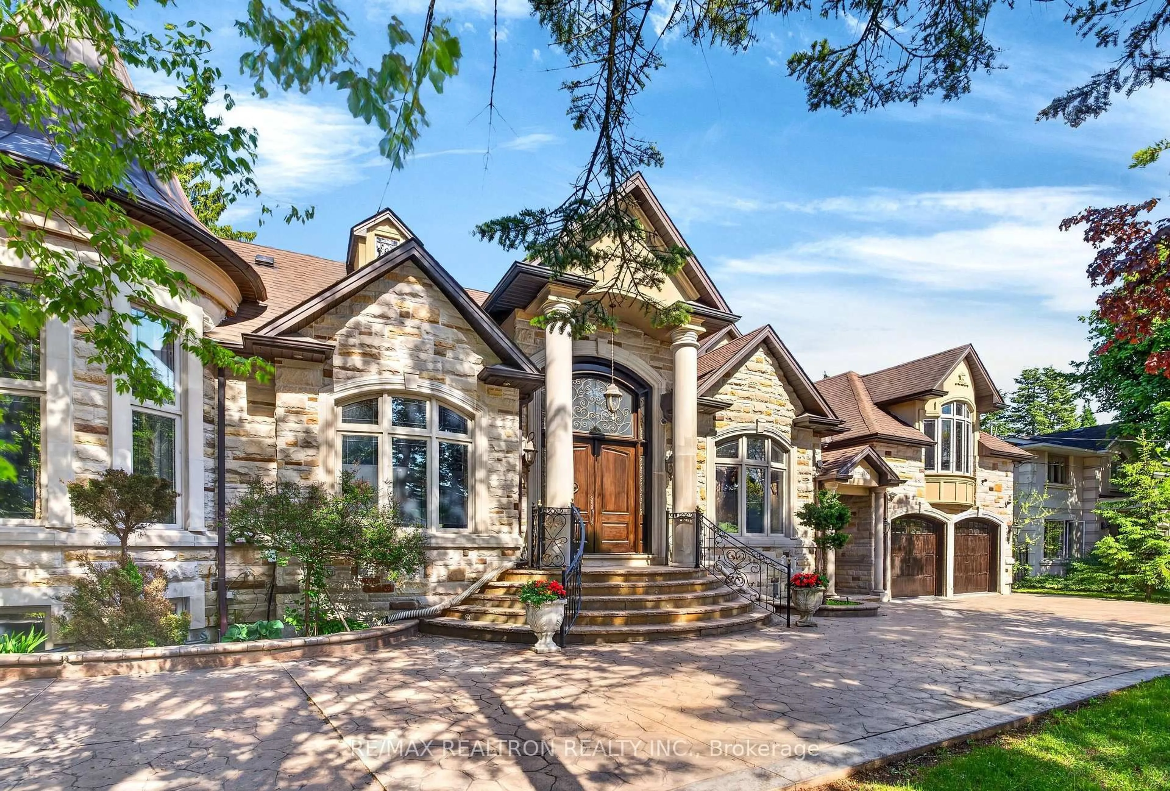 Home with brick exterior material, street for 30 Thornlea Rd, Markham Ontario L3T 1X3