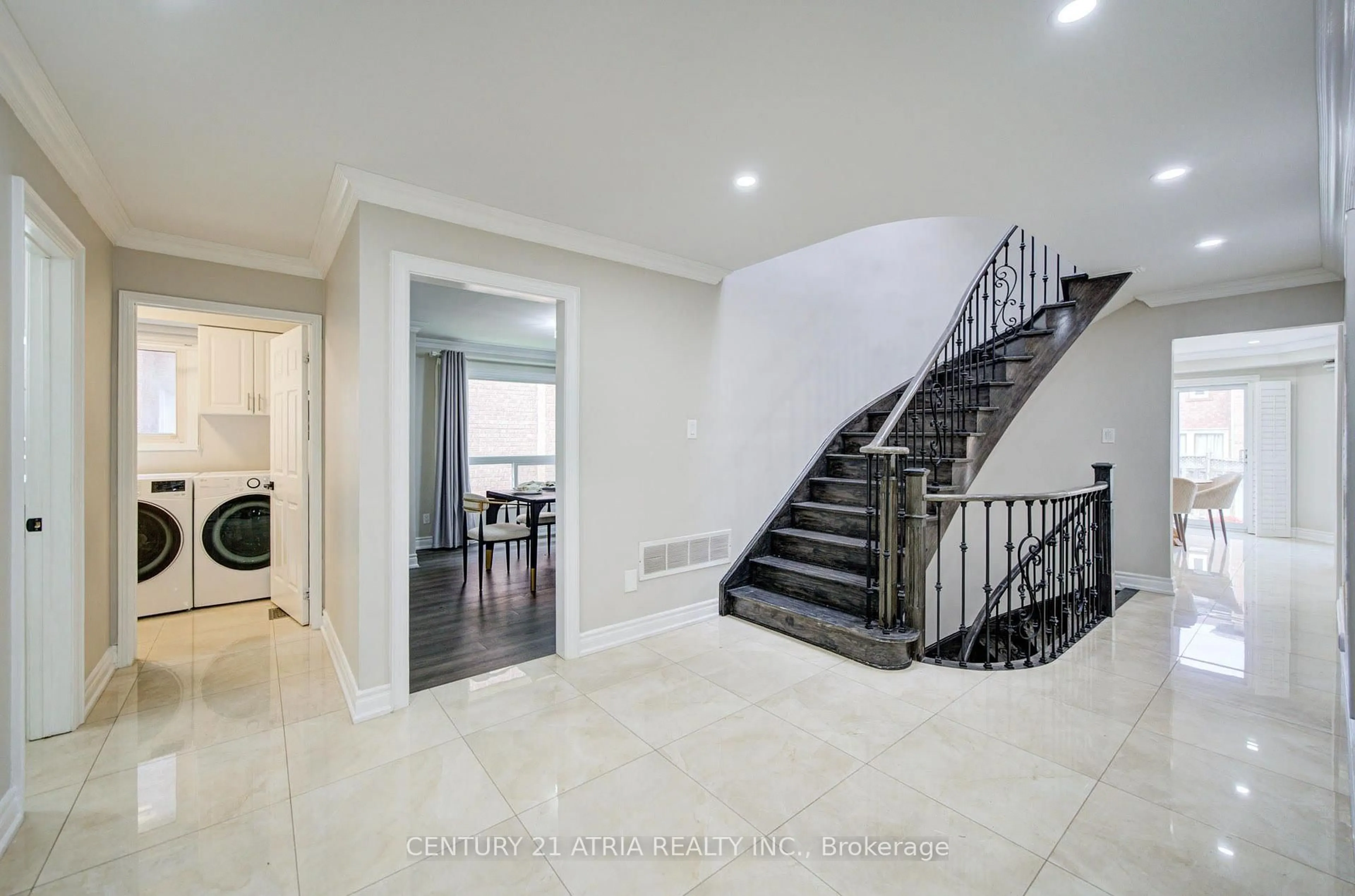 Unknown for 47 Coledale Rd, Markham Ontario L3R 7X1