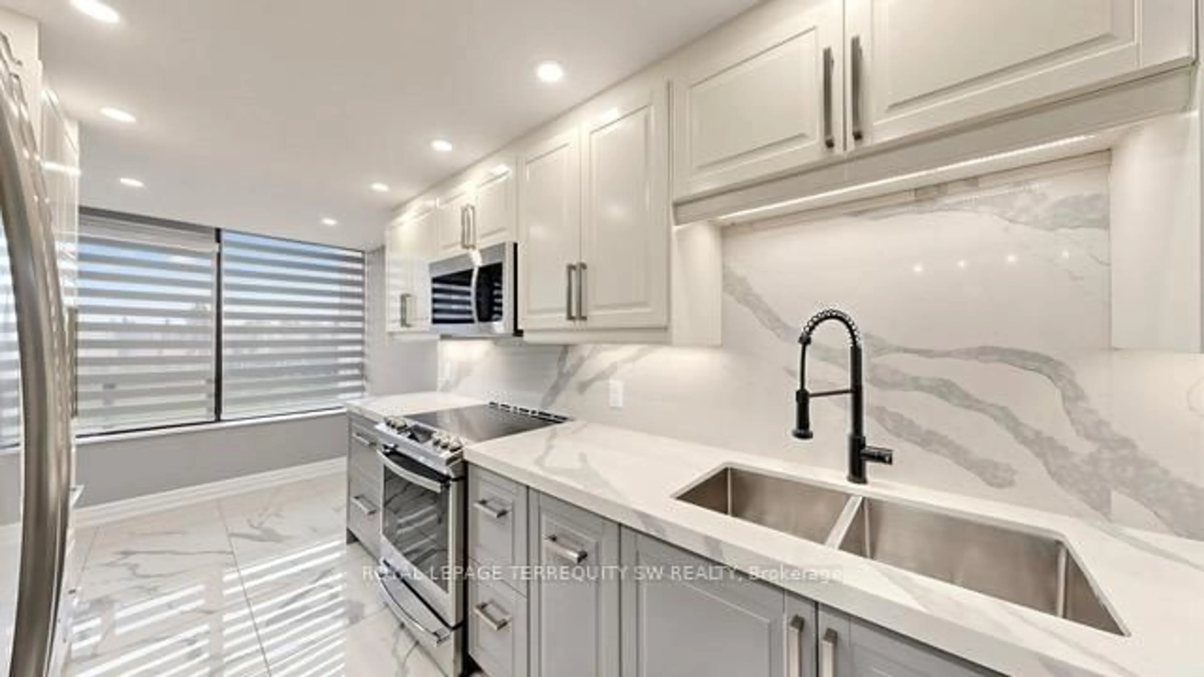 Contemporary kitchen, ceramic/tile floor for 7440 Bathurst St #512, Vaughan Ontario L4J 7K8