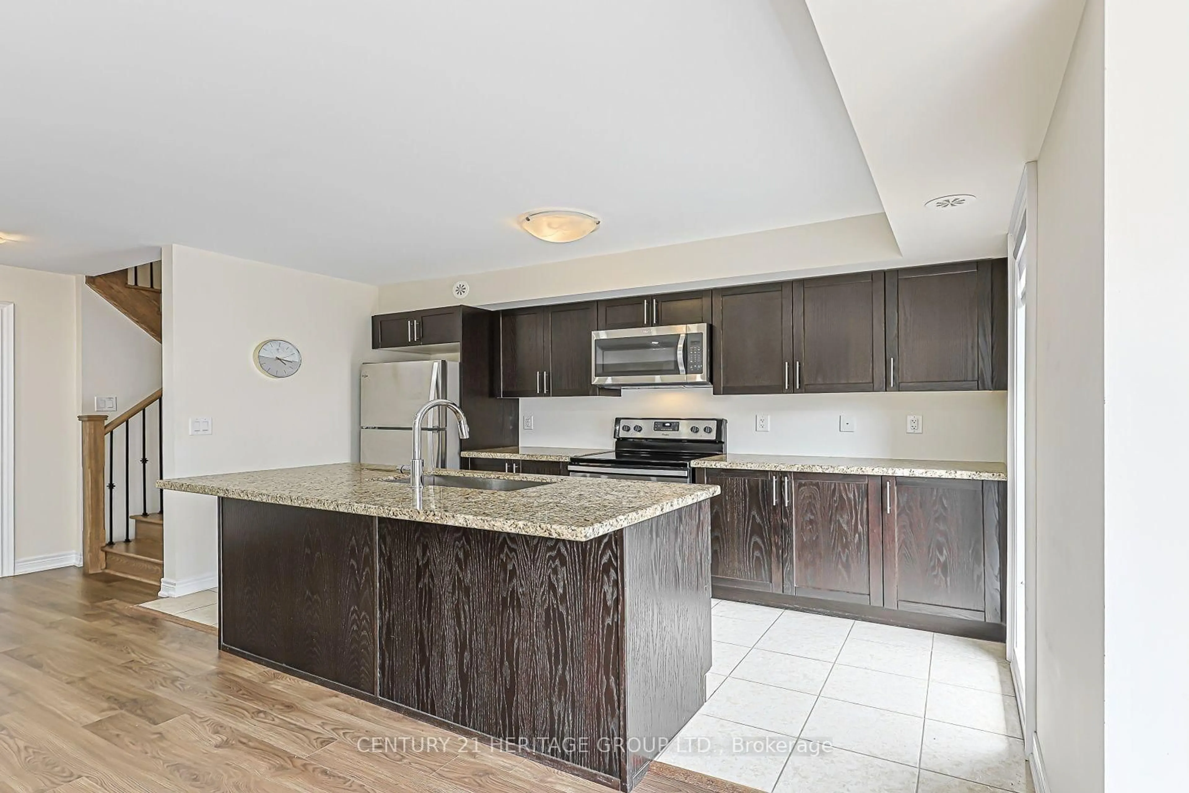 Open concept kitchen, ceramic/tile floor for 10 Dunshealth Way #216, Markham Ontario L6B 1N3