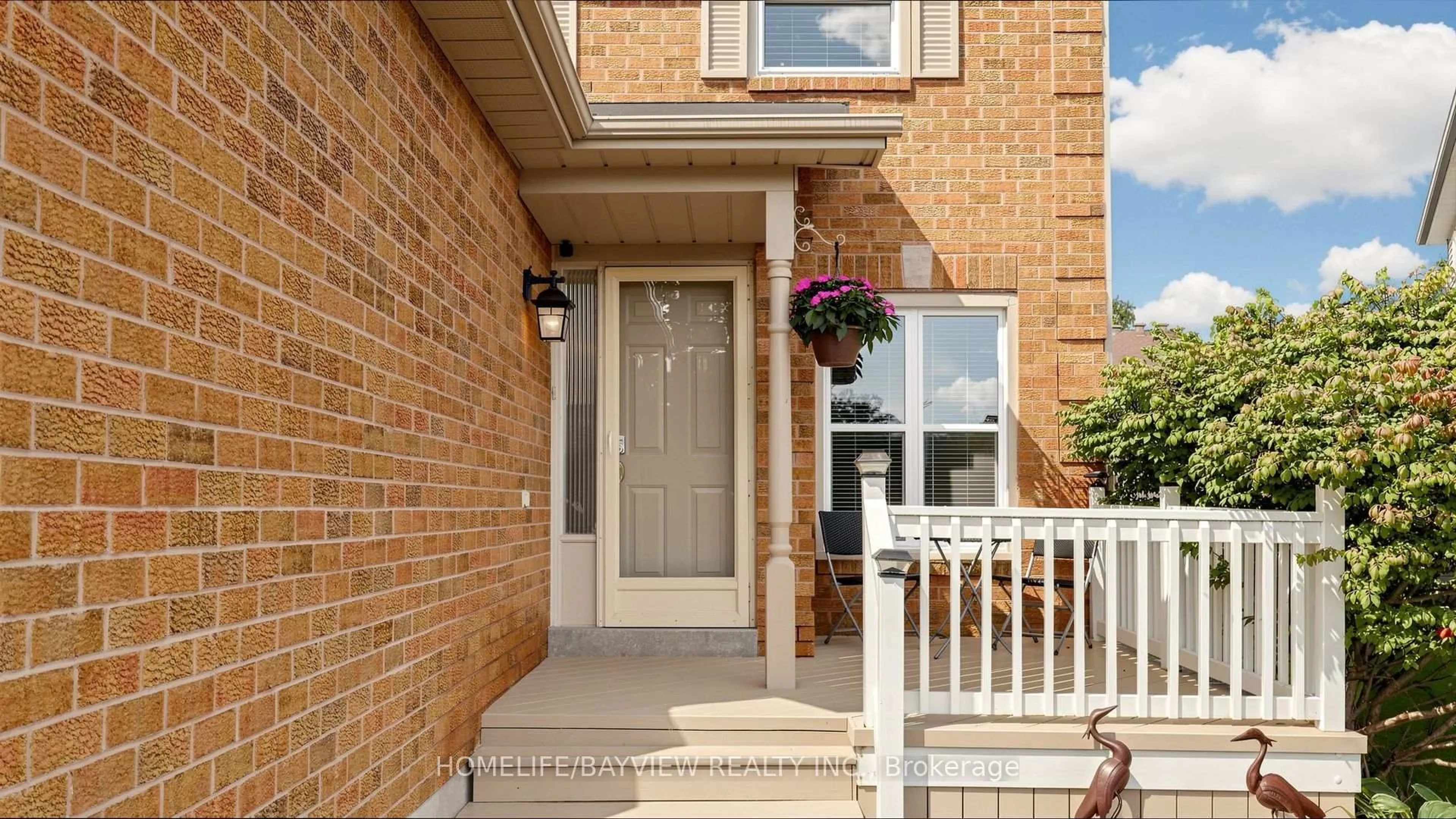 Home with brick exterior material, street for 20 Doon Cres, Georgina Ontario L4P 3P8