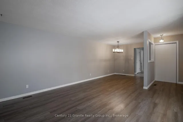 55 Wellington St, New Tecumseth 4
