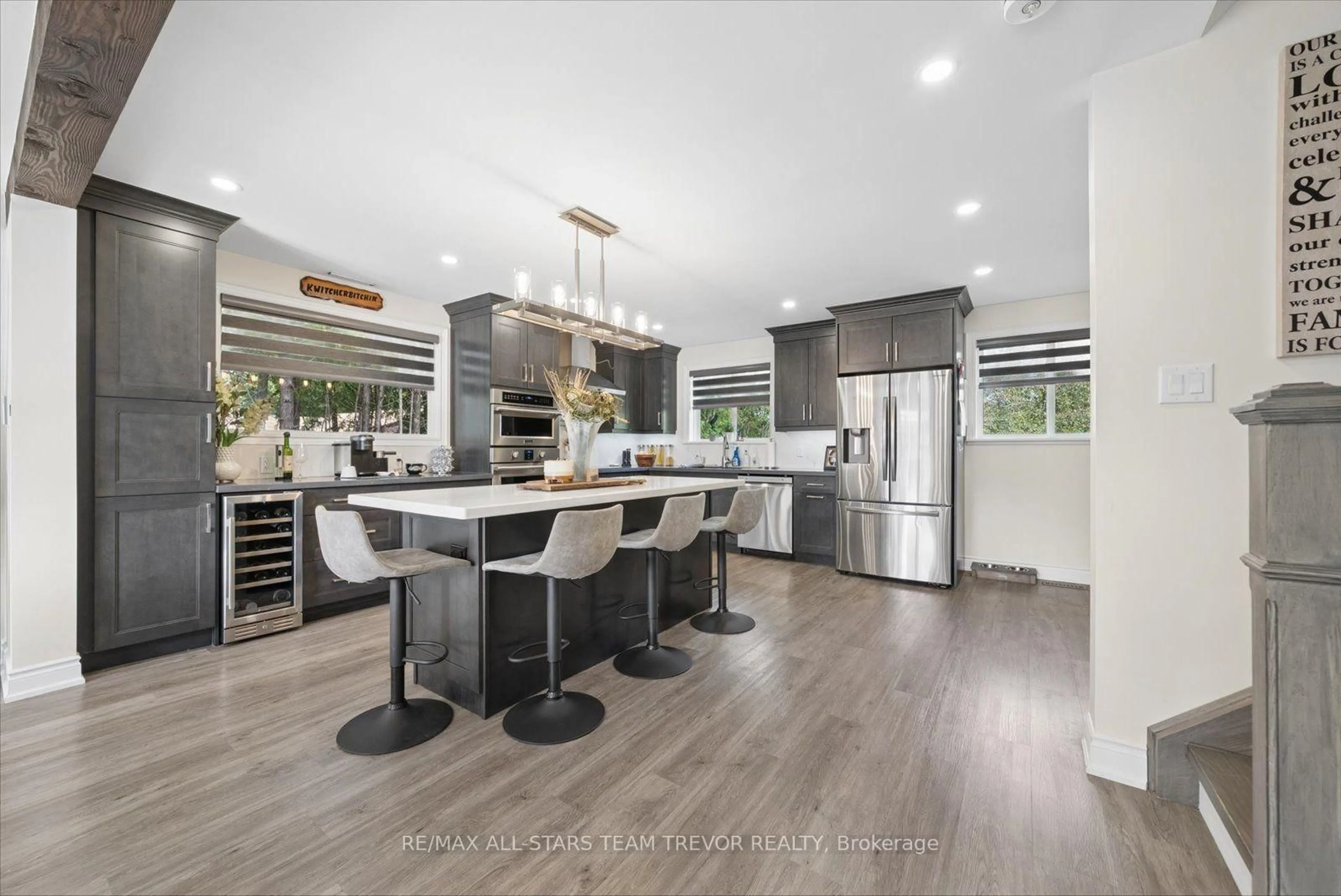 Open concept kitchen, unknown for 35 Pete's Lane, Georgina Ontario L0E 1N0