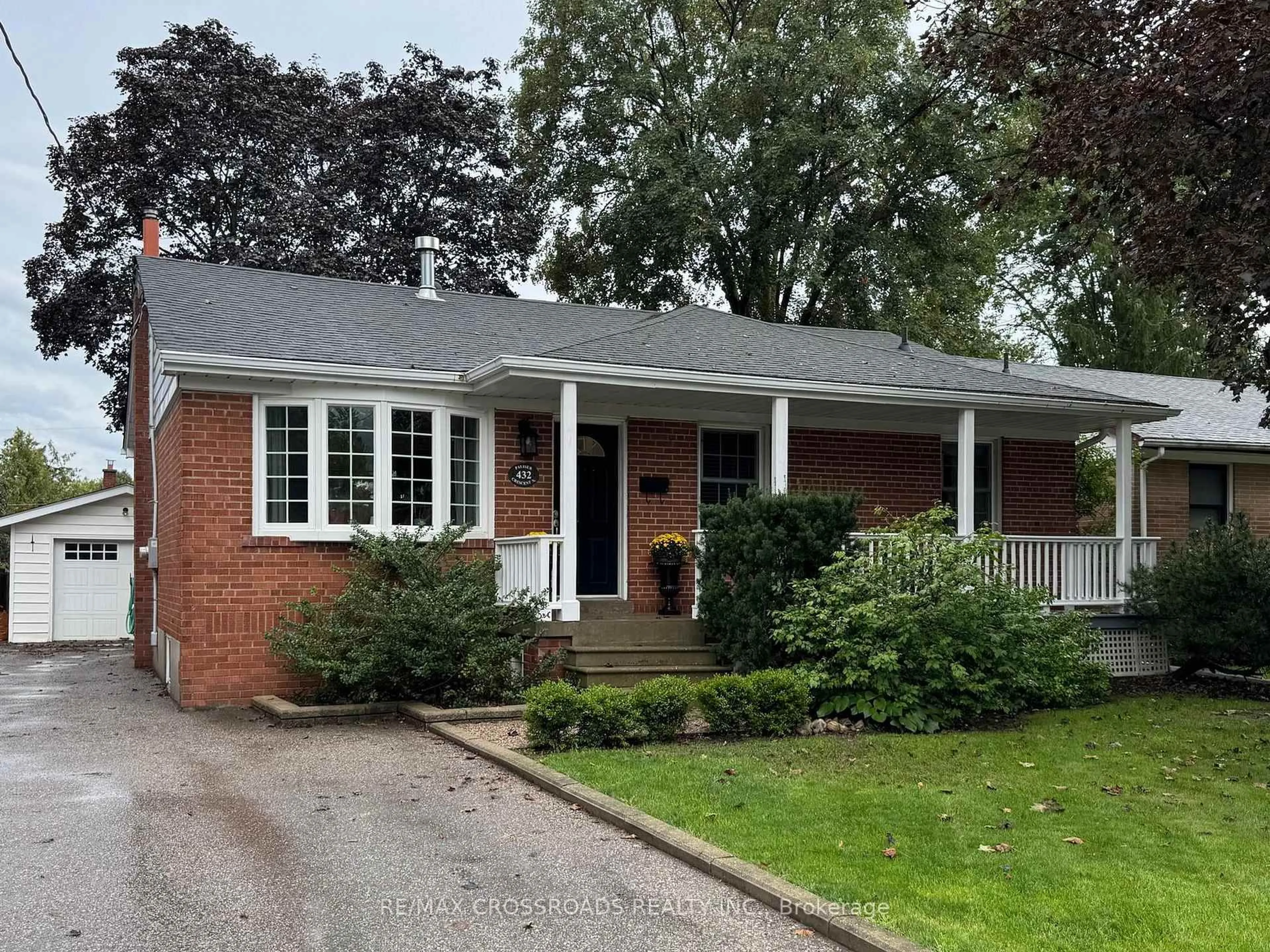 Home with brick exterior material, street for 432 Paliser Cres, Richmond Hill Ontario L4C 1R6
