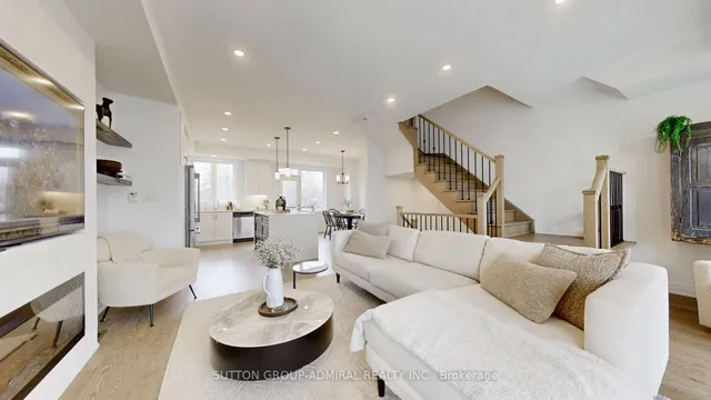 60 Juneau St, Vaughan 4