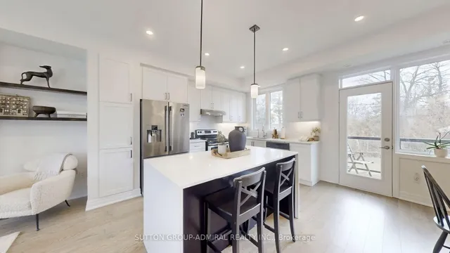 60 Juneau St, Vaughan 5