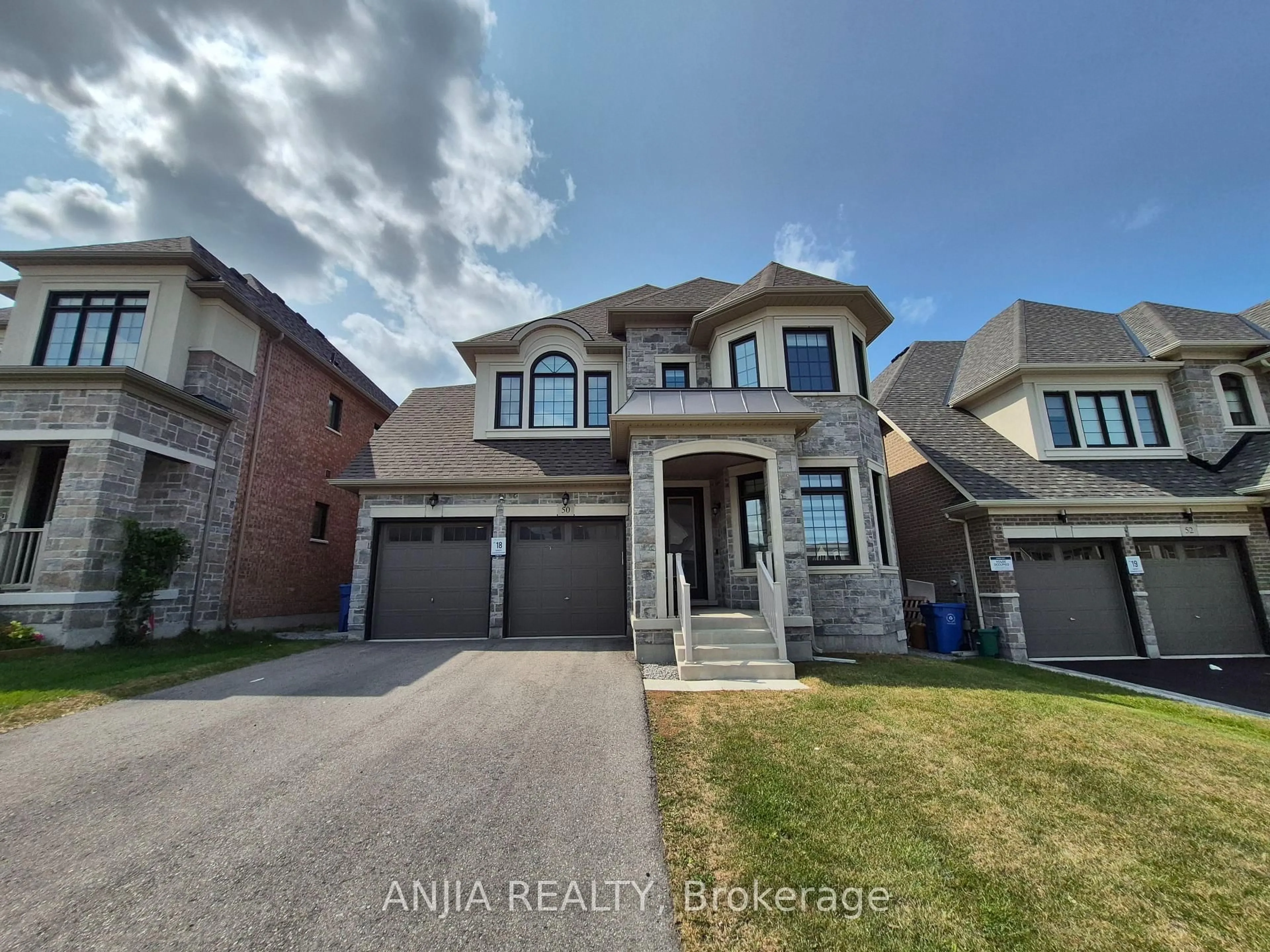 Unknown for 50 Meadow Vista Cres, East Gwillimbury Ontario L9N 0T4