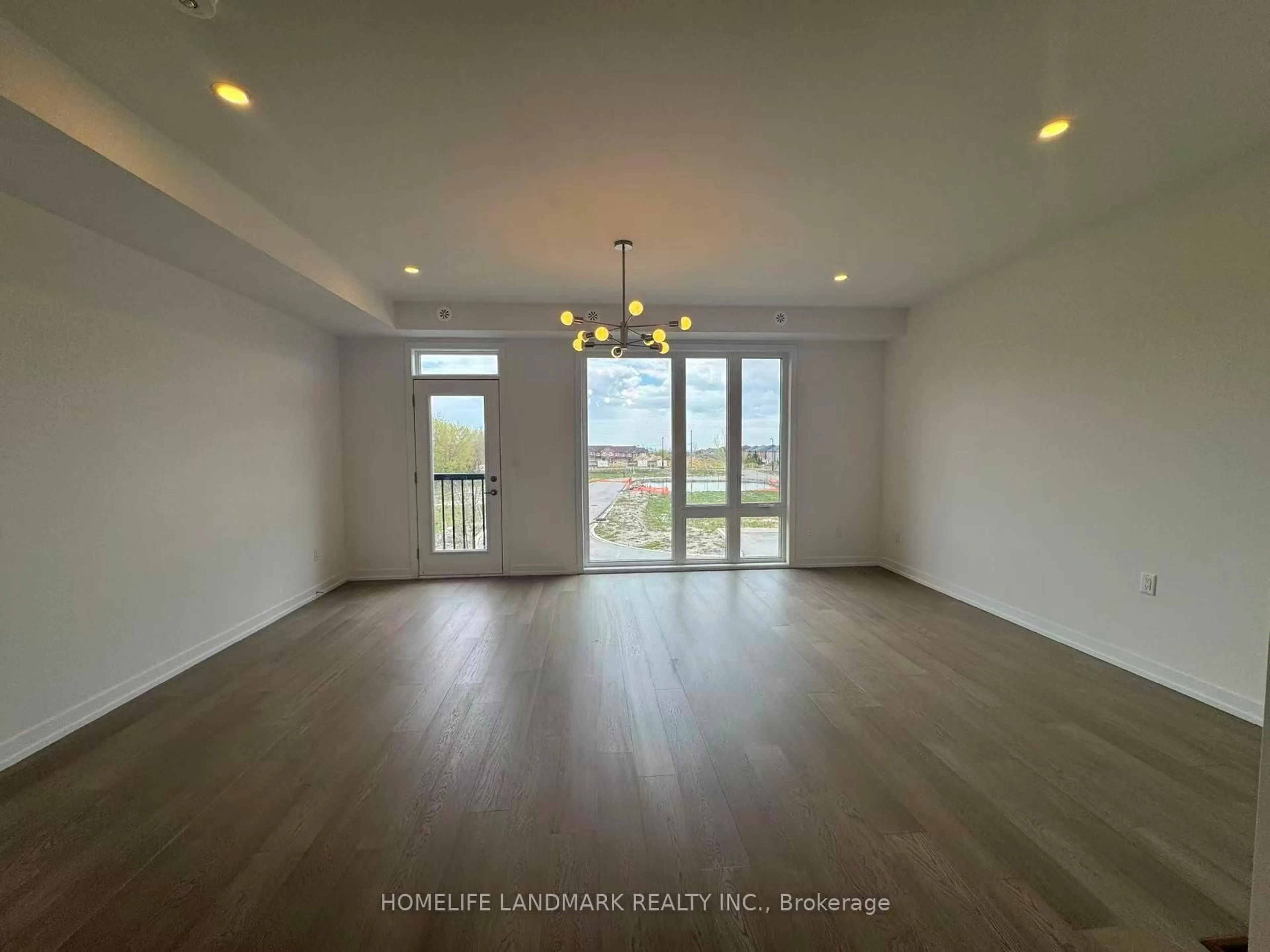 A pic of a room for 17 Bancroft Lane, Richmond Hill Ontario L4E 1M1