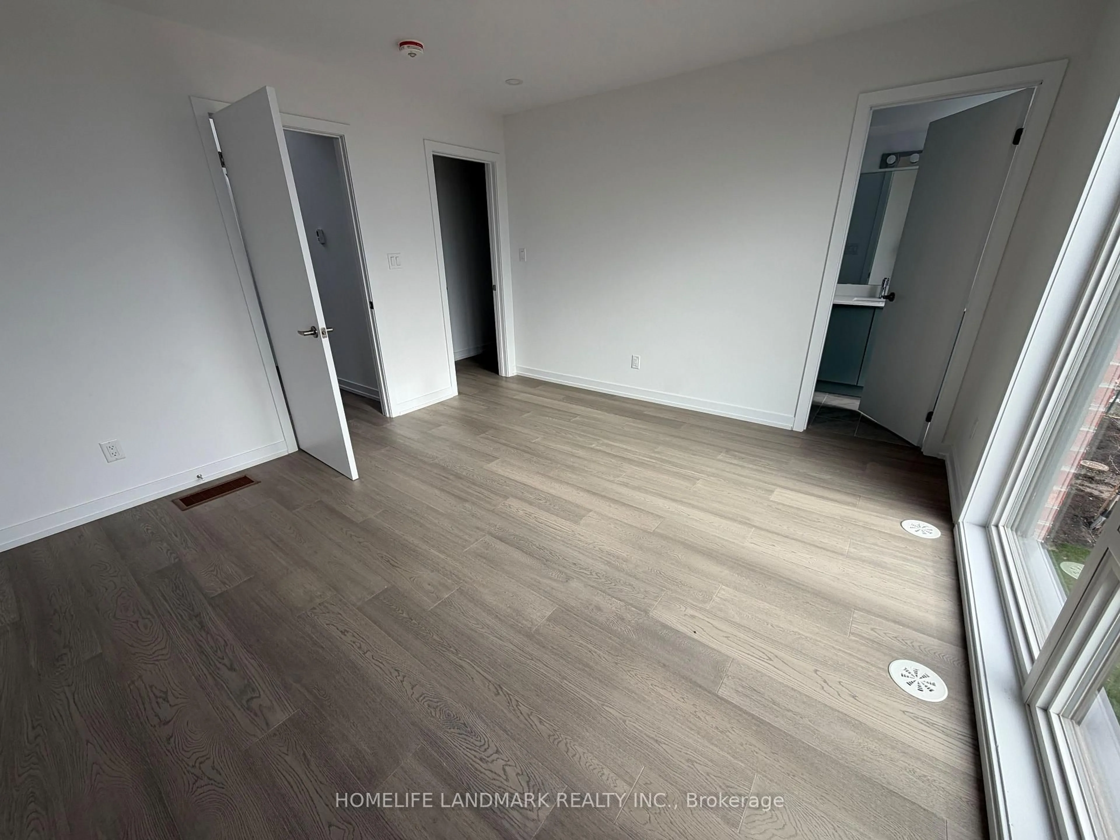 A pic of a room for 11 Bancroft Lane, Richmond Hill Ontario L4E 1M1