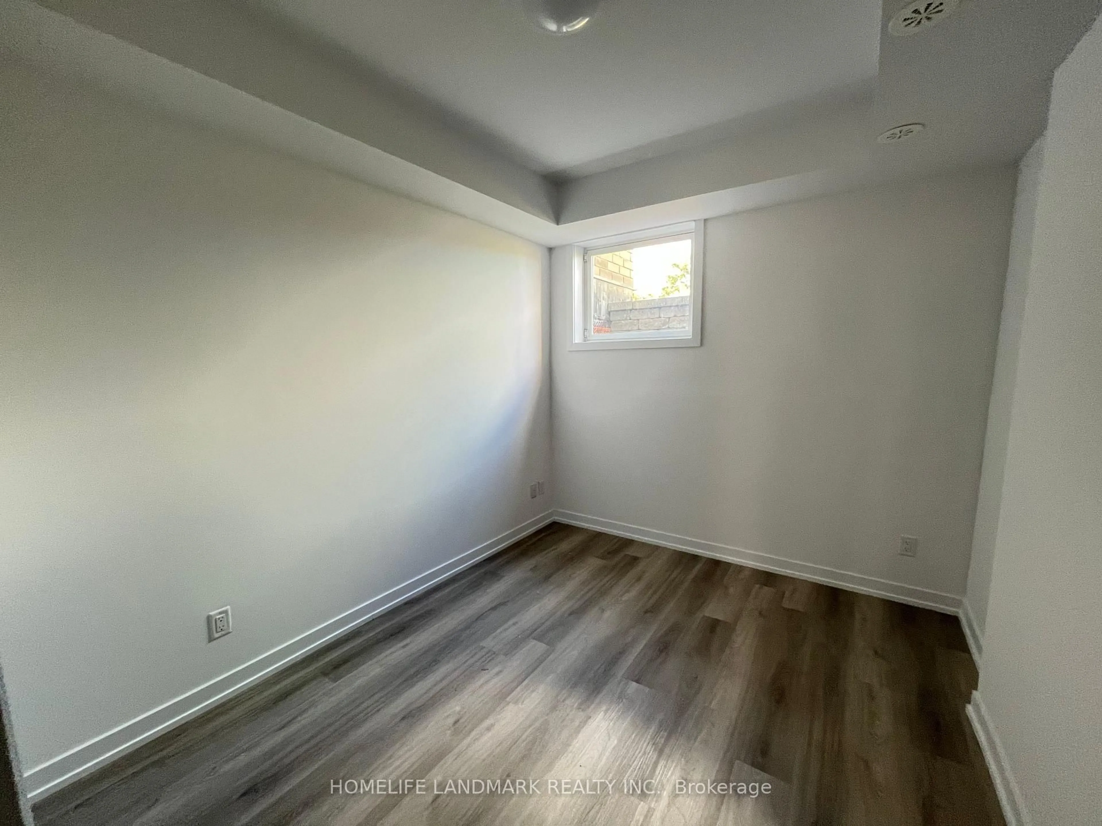 A pic of a room for 5 Bancroft Lane #316, Richmond Hill Ontario L4E 1M1