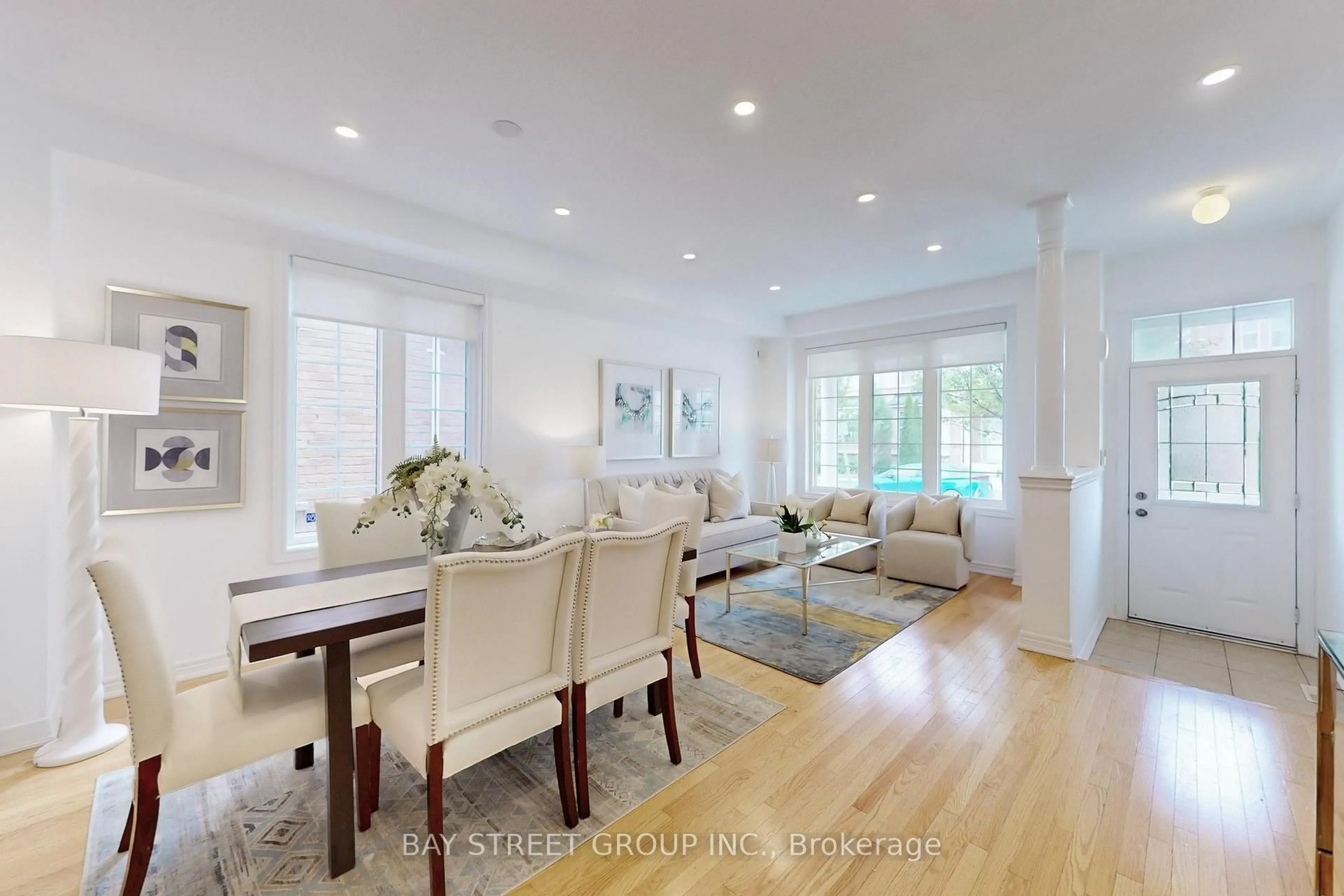 Living room with furniture, wood/laminate floor for 7 Tufo Ave, Markham Ontario L6C 0H8