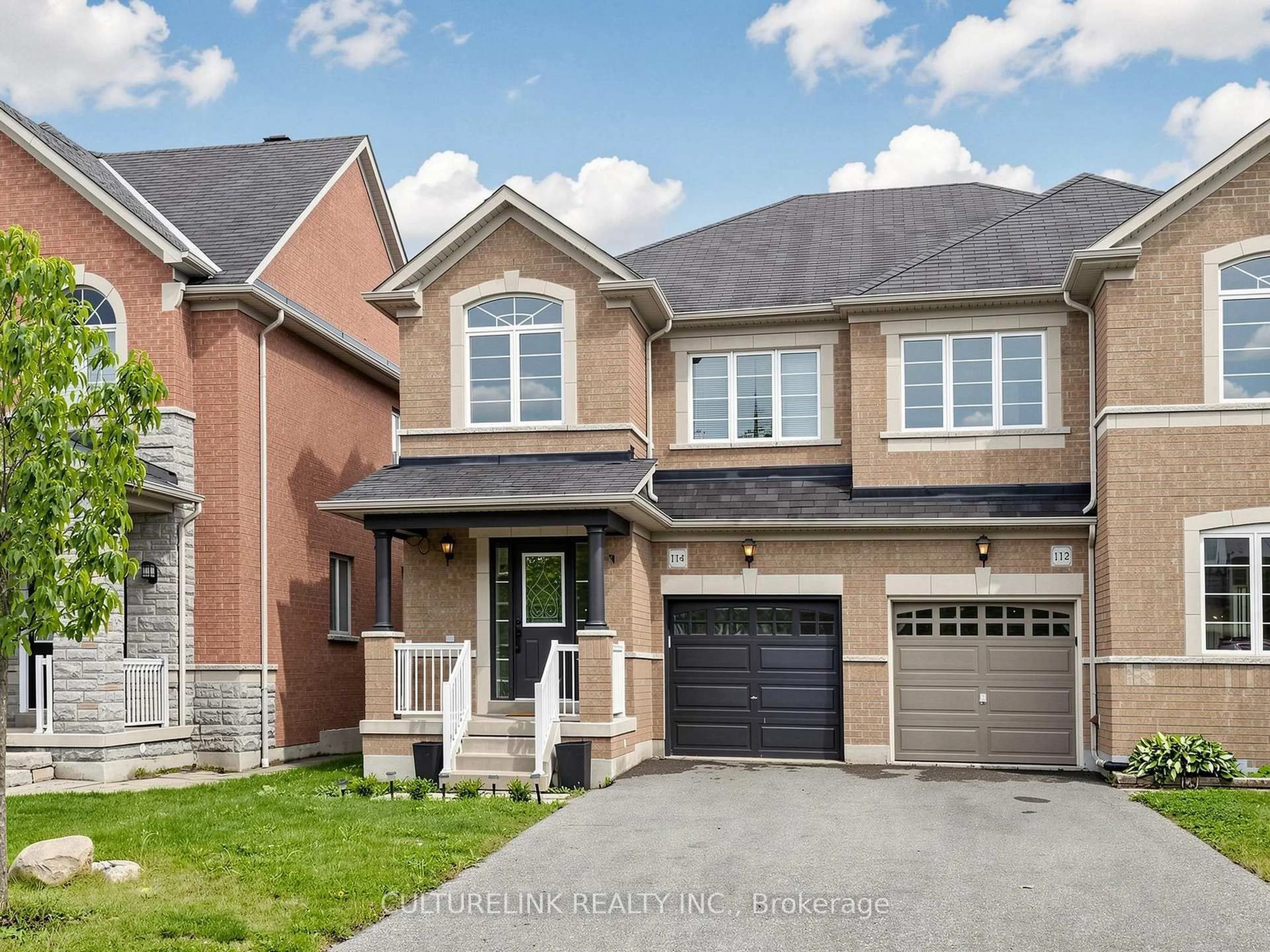 Home with brick exterior material, street for 114 Duffin Dr, Whitchurch-Stouffville Ontario L4A 0X3