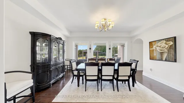 8 Fawn Grve, Whitchurch-Stouffville 5