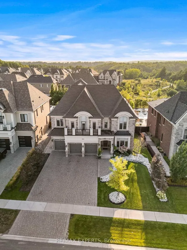 98 Endless Circ, Vaughan 4
