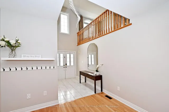 124 Milby Cres, Bradford West Gwillimbury 5