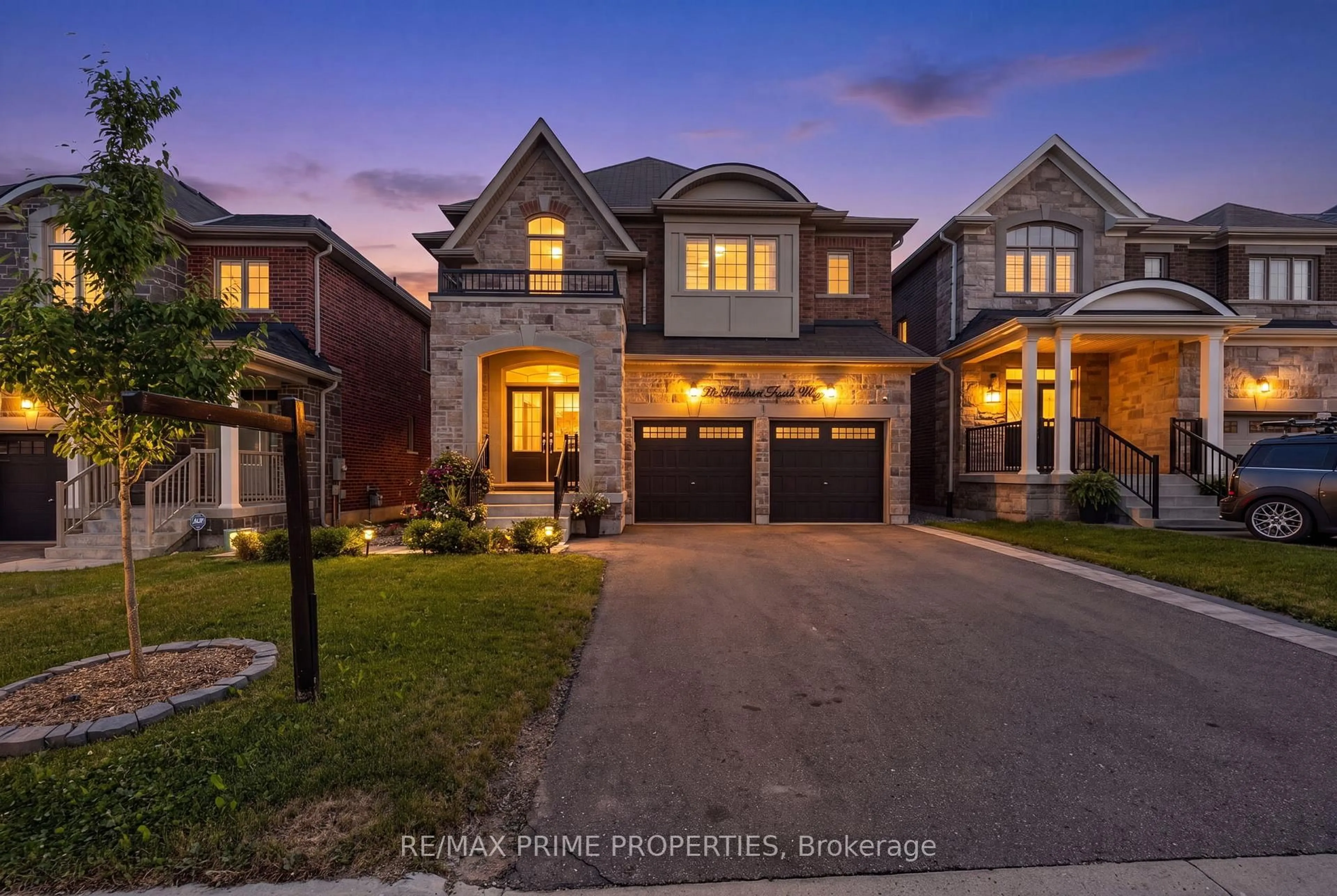 Home with brick exterior material, street for 28 Frederick Taylor Way, East Gwillimbury Ontario L0G 1M0