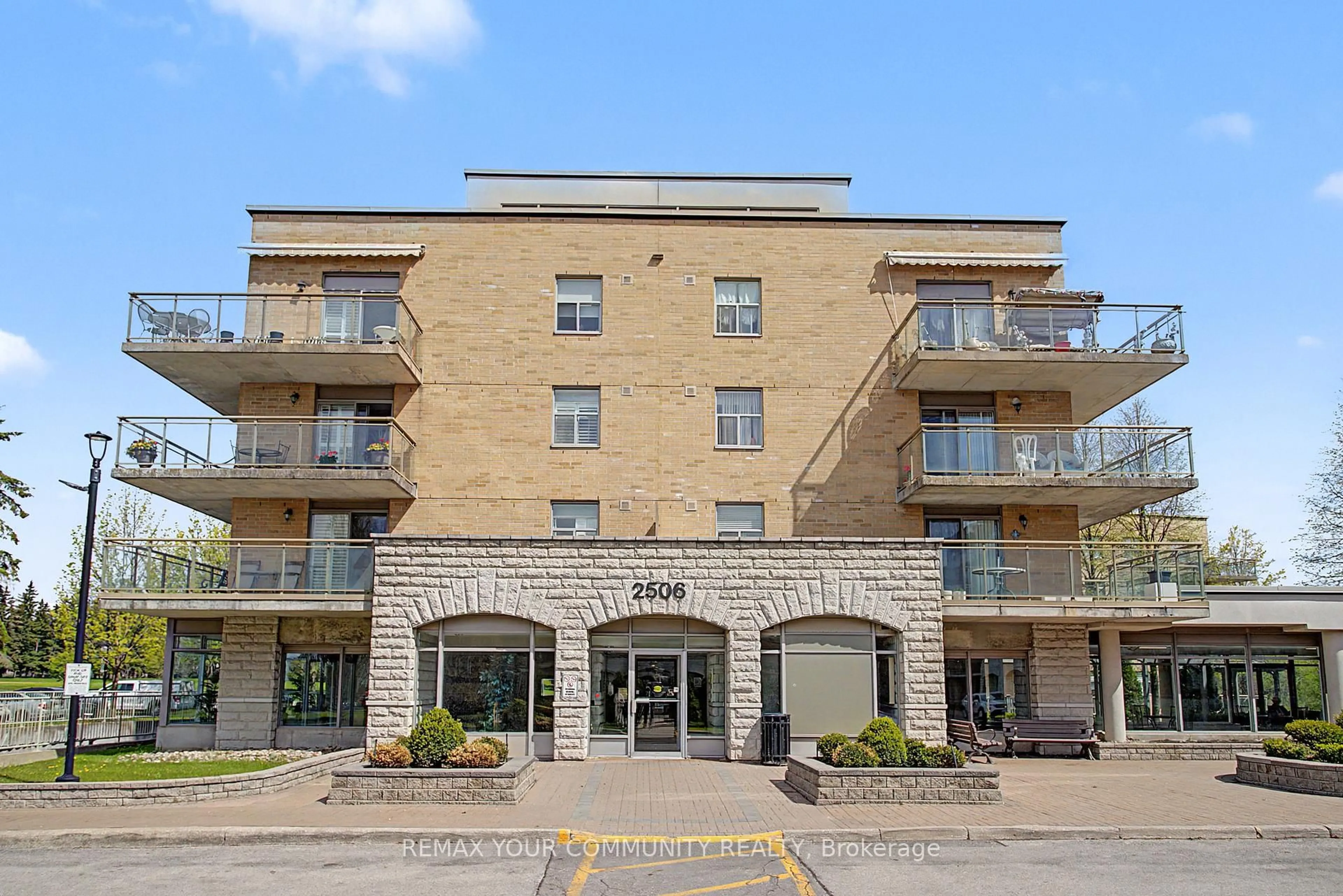 Unknown for 2506 Rutherford Rd #312, Vaughan Ontario L4K 5N5