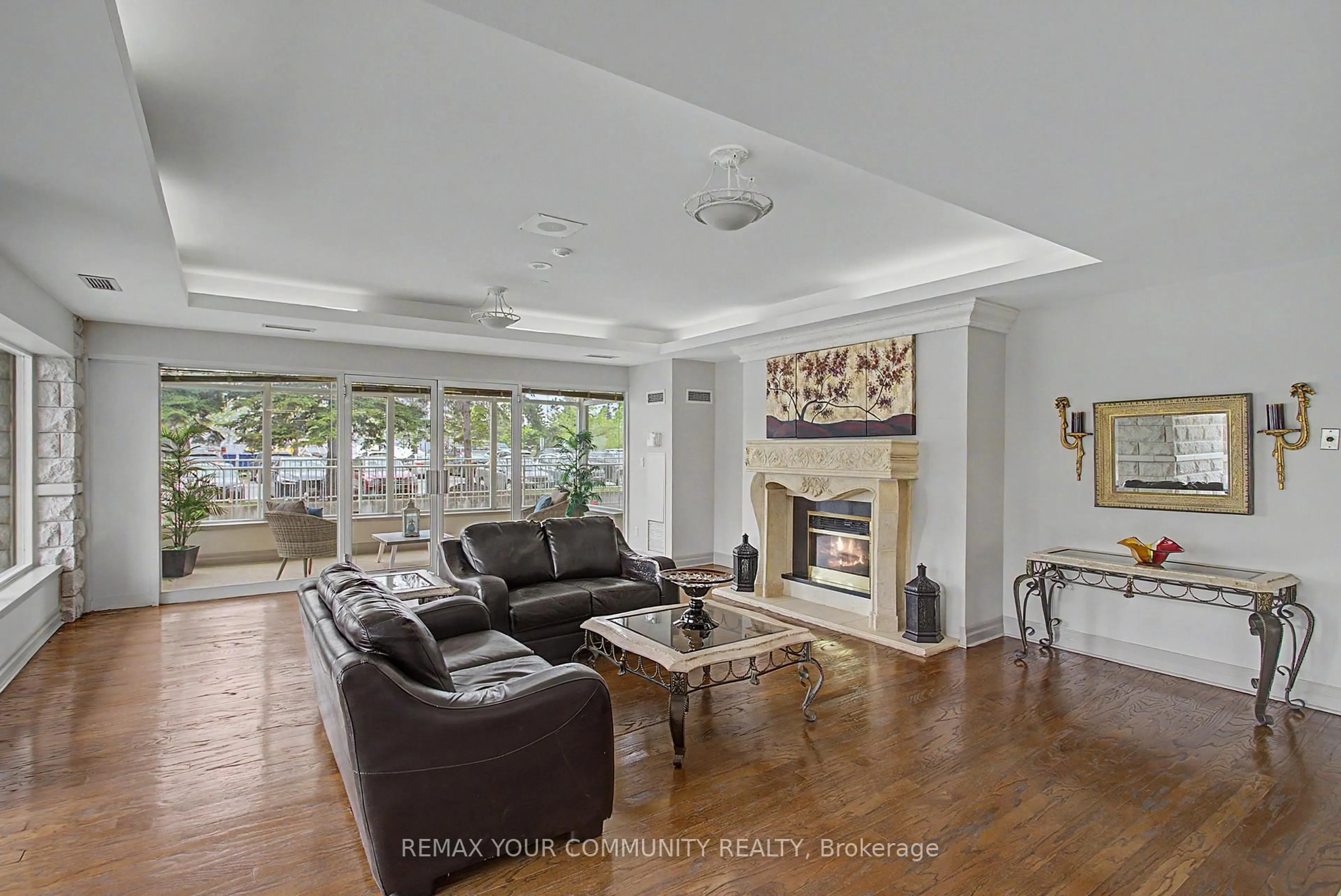 Living room with furniture, unknown for 2506 Rutherford Rd #312, Vaughan Ontario L4K 5N5