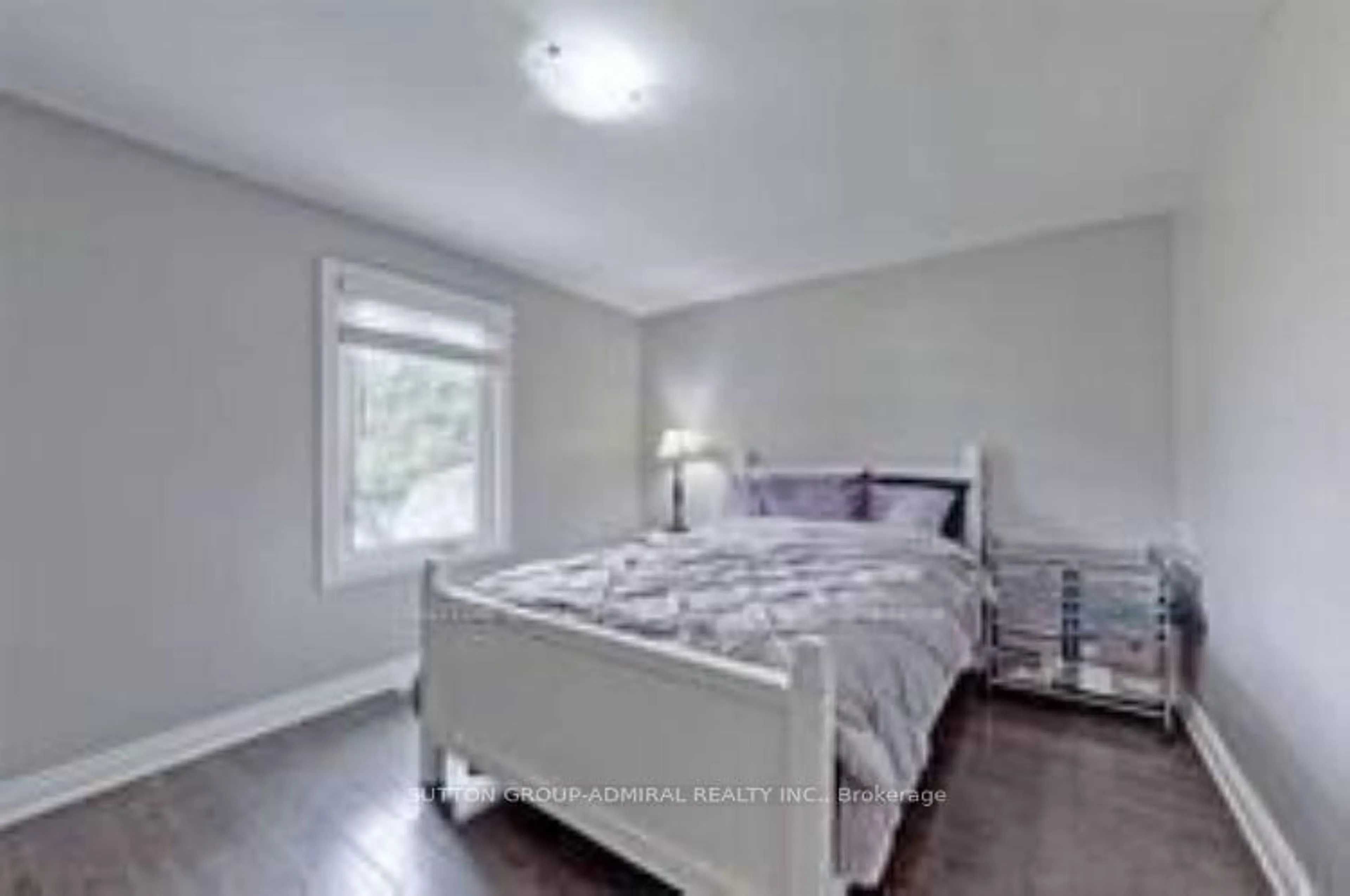 Bedroom with bed, unknown for 114 Cartier Cres, Richmond Hill Ontario L4C 2N6
