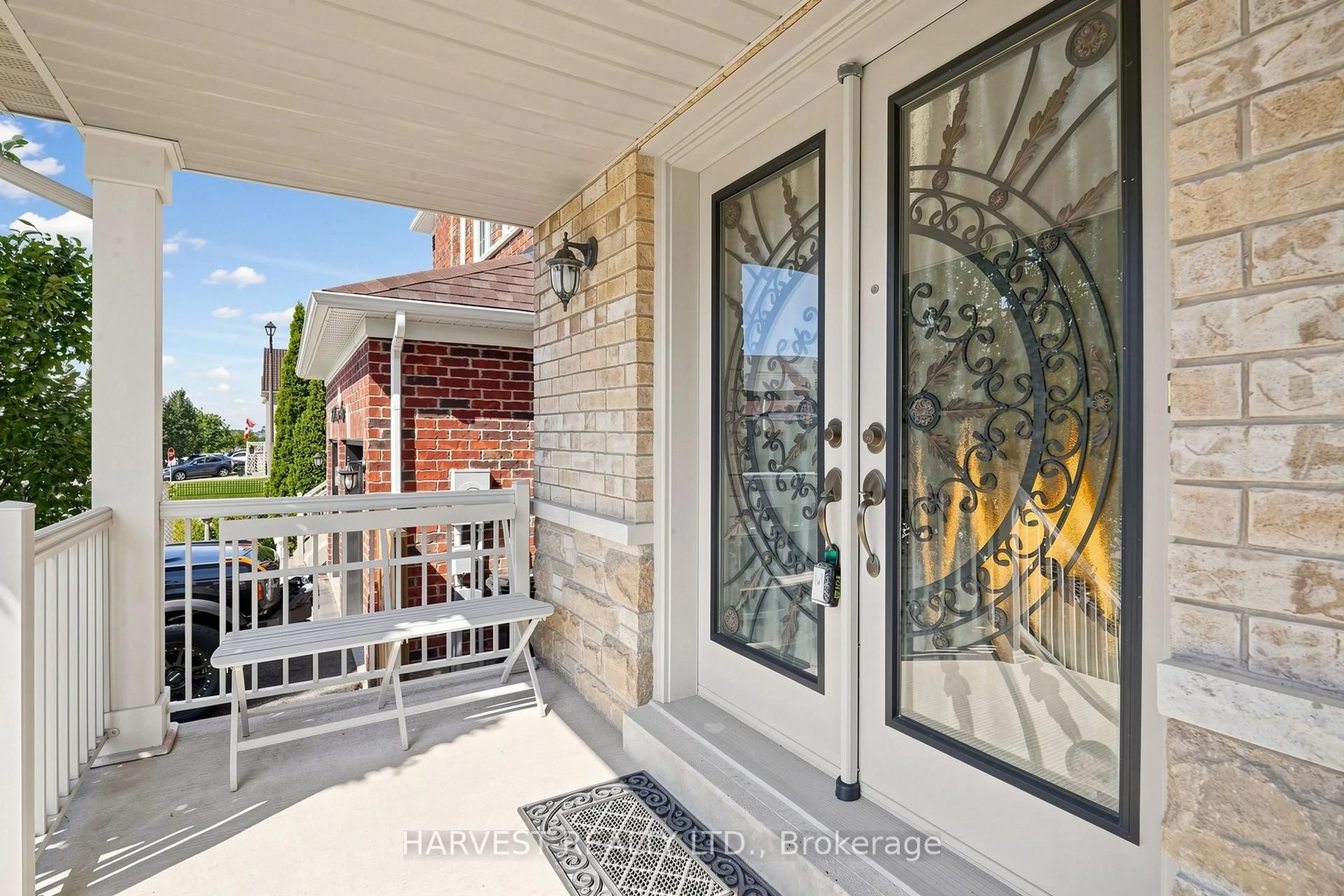 Unknown for 16 Mckenzie Way, Bradford West Gwillimbury Ontario L3Z 0K1