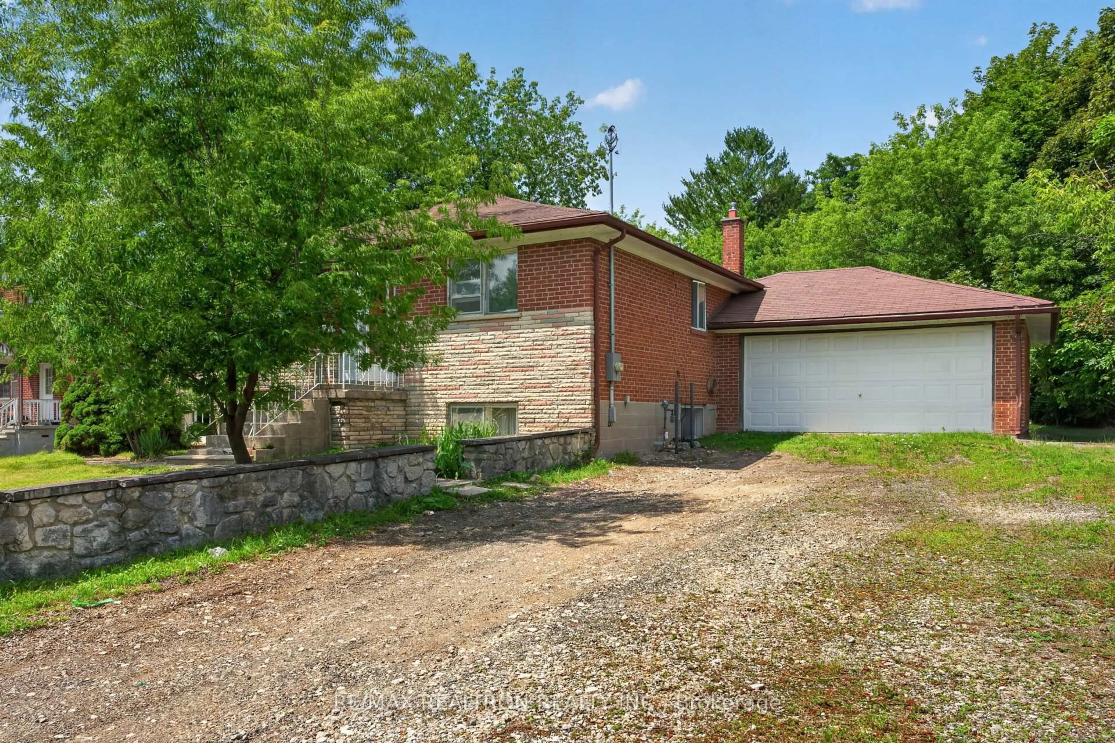 Home with brick exterior material, street for 108 Garden Ave, Richmond Hill Ontario L4C 6M1