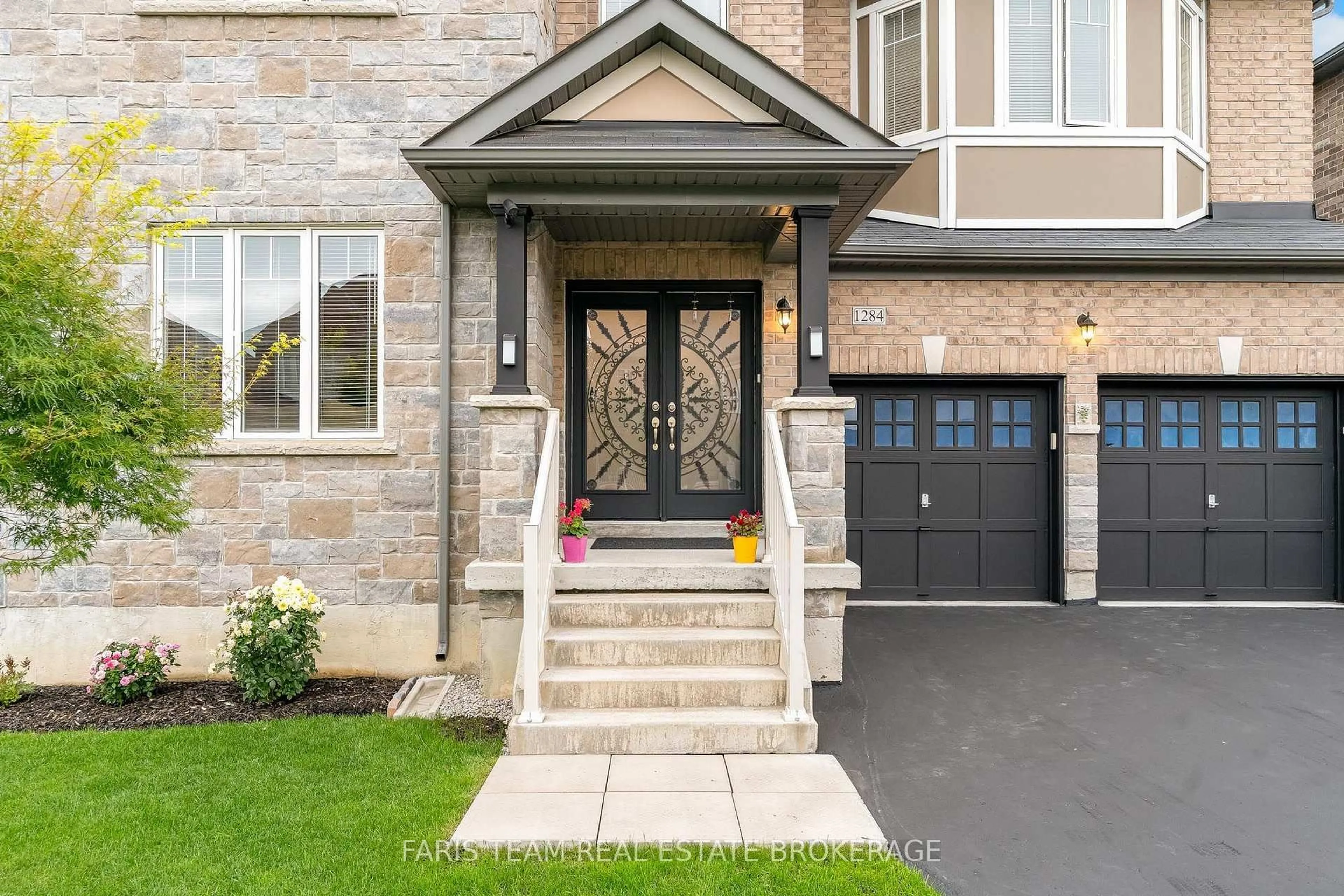 Unknown for 1284 Harrington St, Innisfil Ontario L0L 1W0
