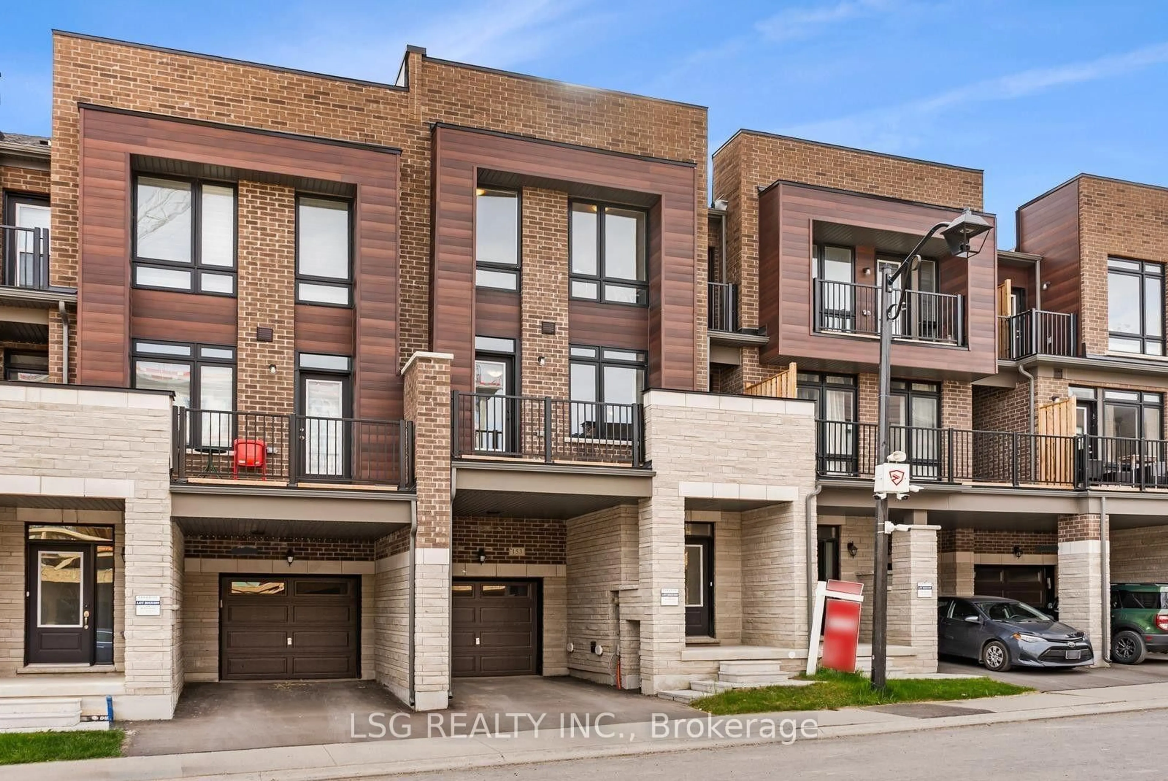 Home with brick exterior material, street for 153 Blick Cres, Aurora Ontario L4G 7B6