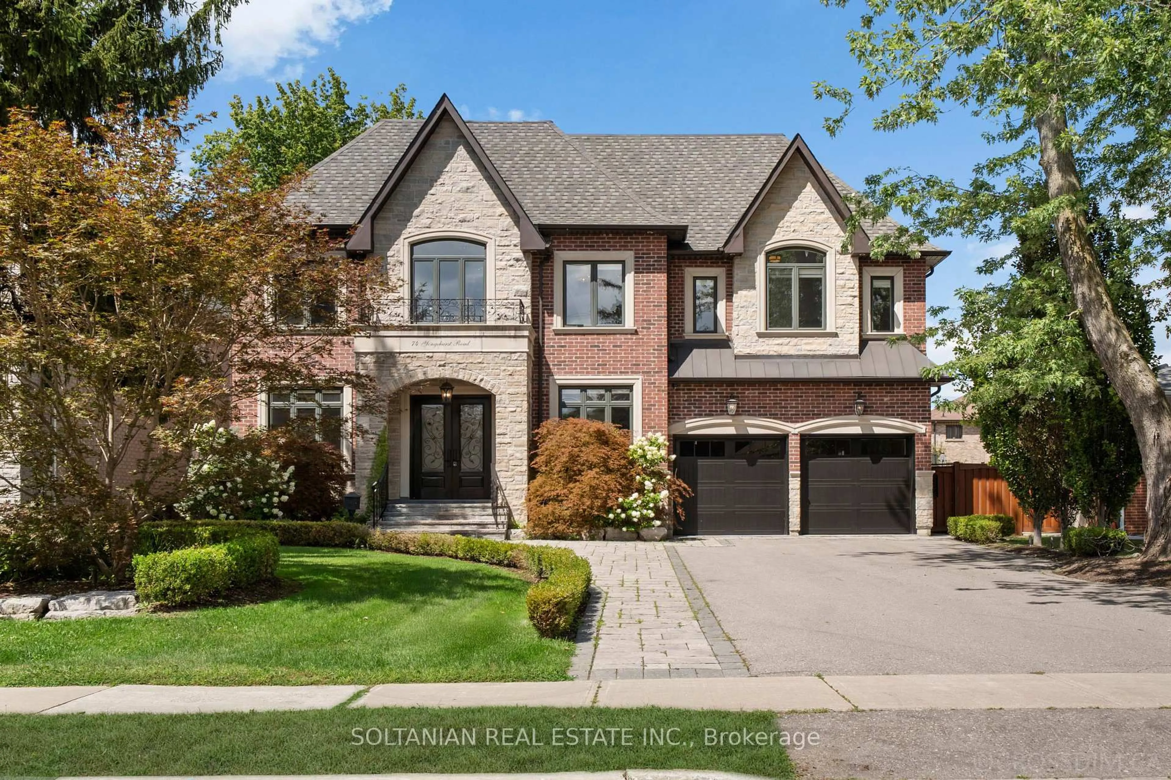 Home with brick exterior material, street for 74 Yongehurst Rd, Richmond Hill Ontario L4C 3T2