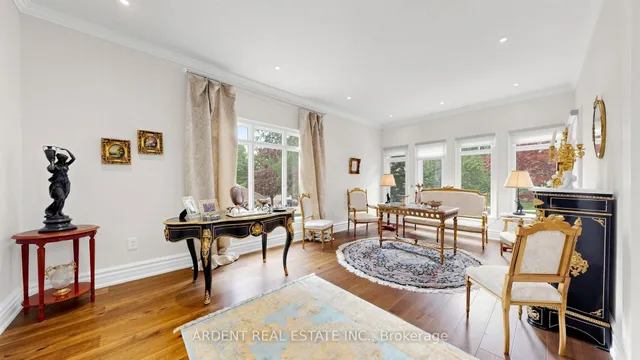 156 Willow Farm Lane, Aurora 5