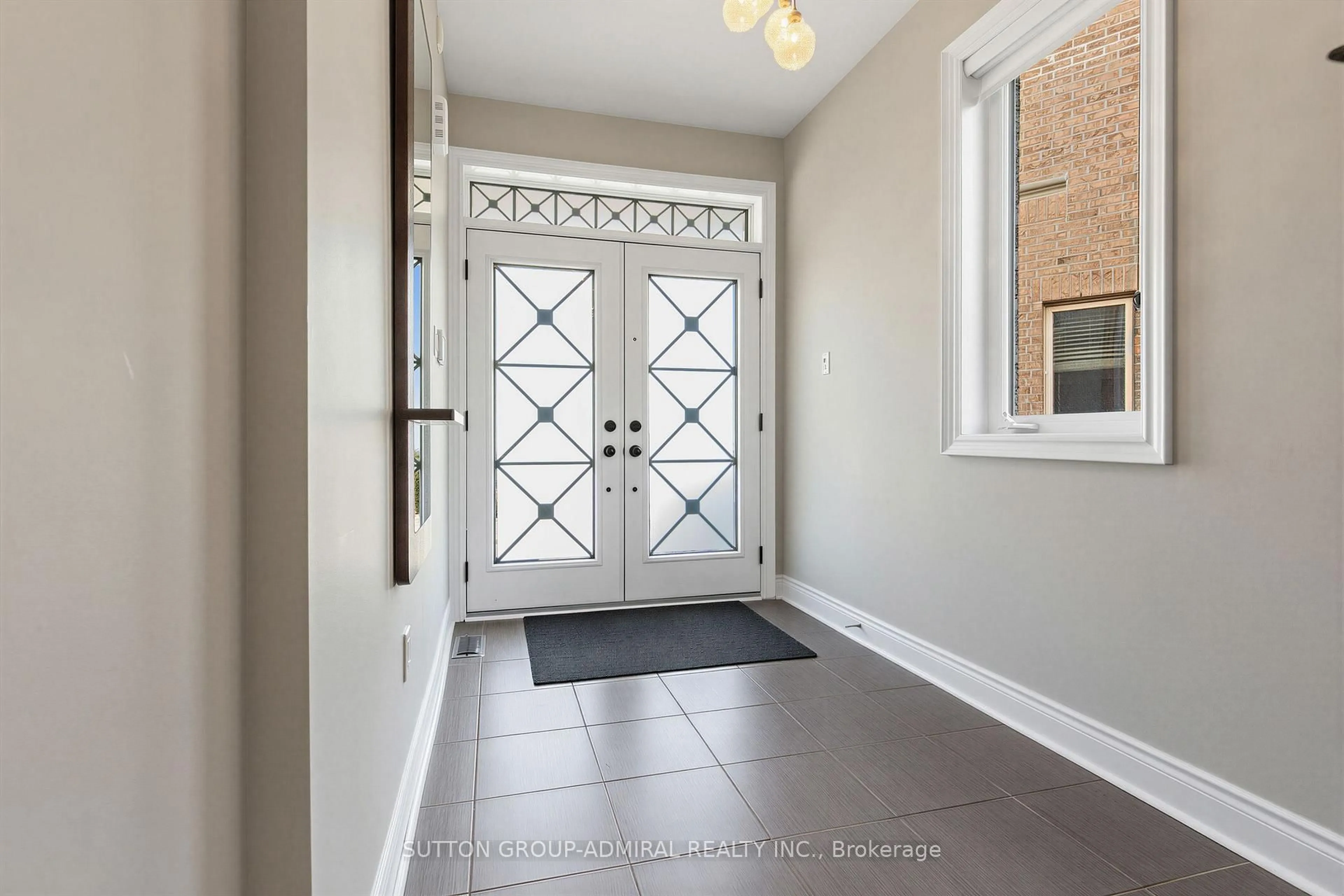 Indoor entryway for 67 Bristlewood Cres, Vaughan Ontario L4J 9K9