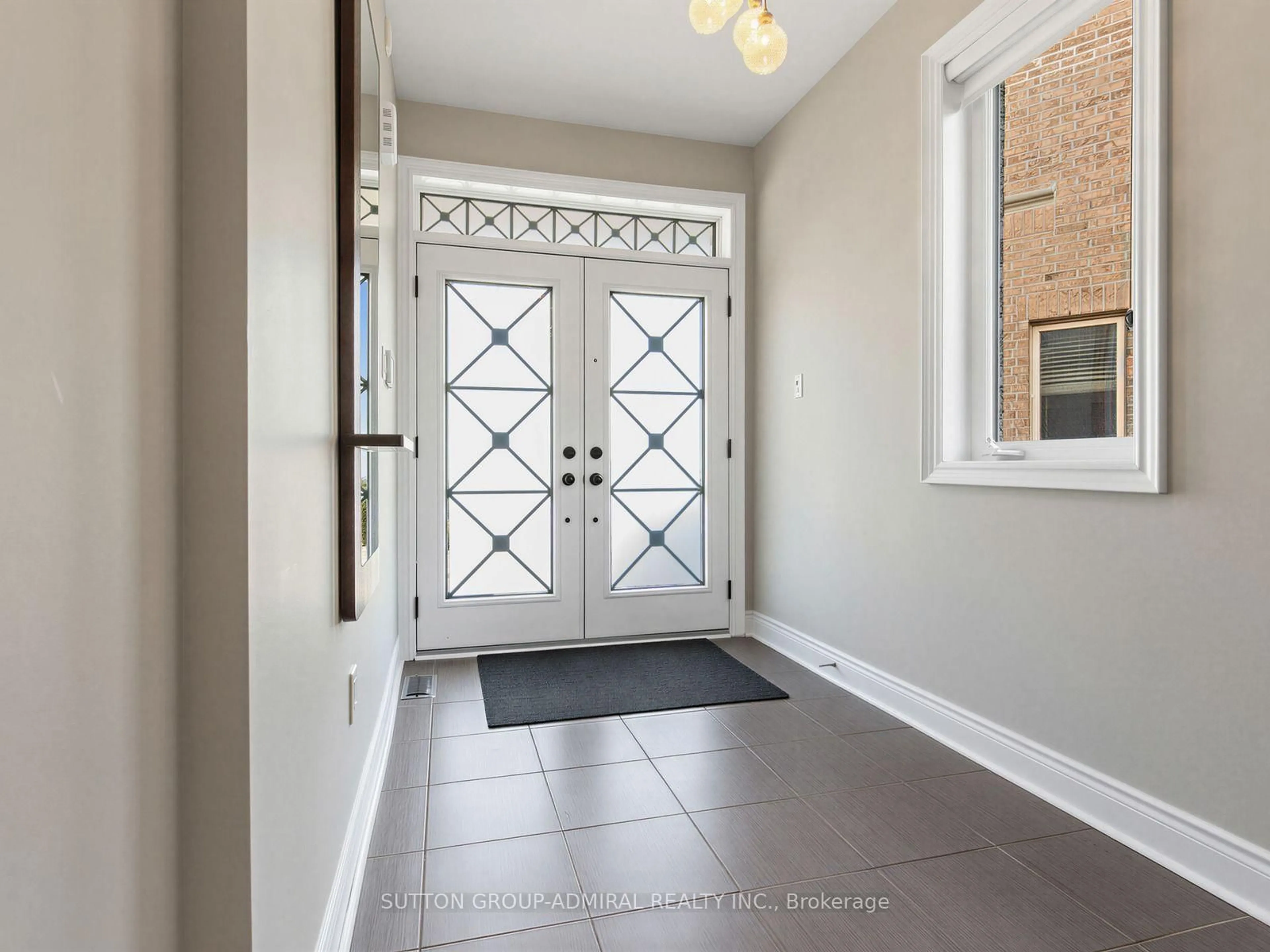 Indoor entryway for 67 Bristlewood Cres, Vaughan Ontario L4J 9K9
