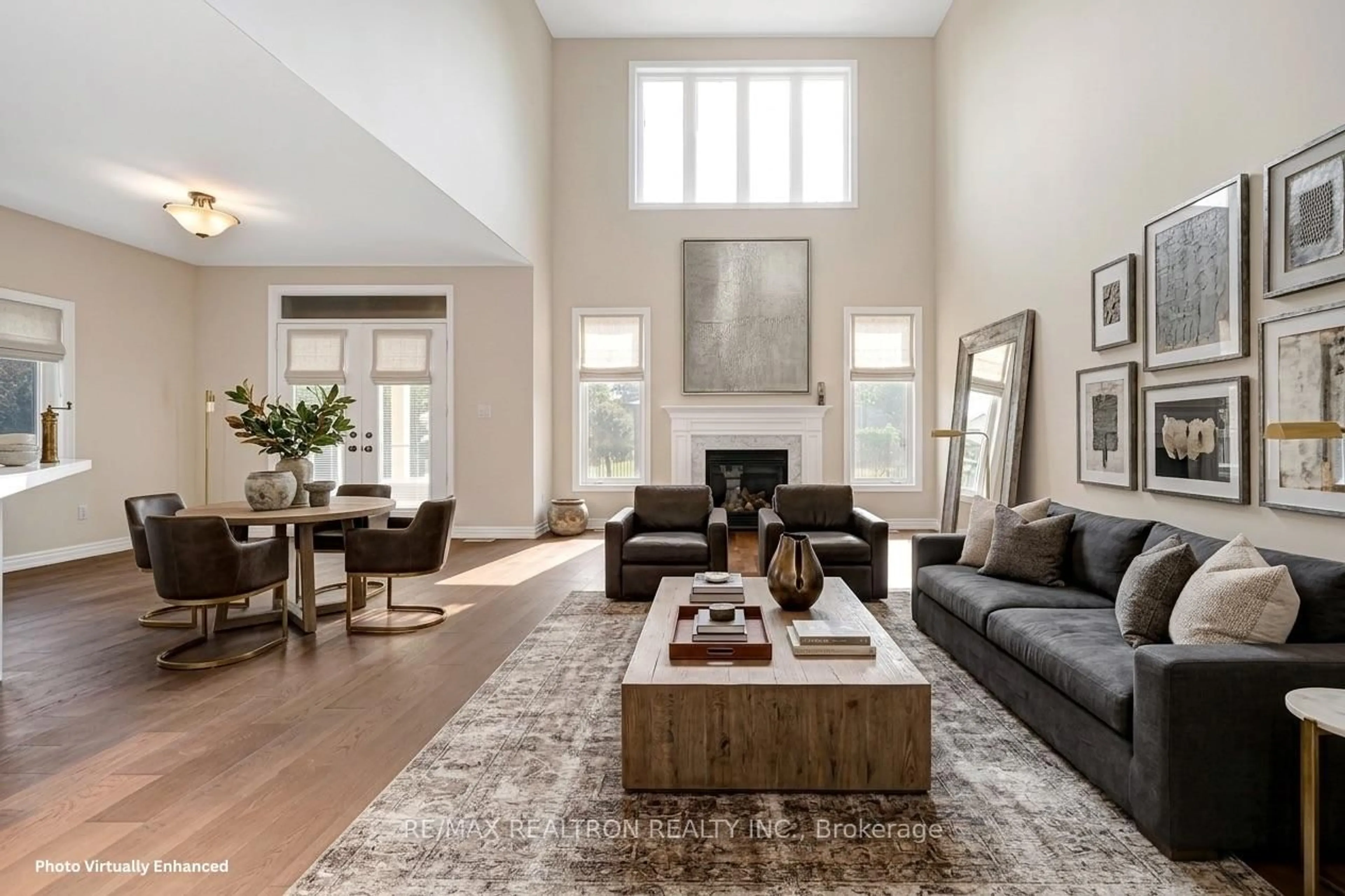Living room with furniture, unknown for 71 Glengordon Cres, Markham Ontario L6C 0K1