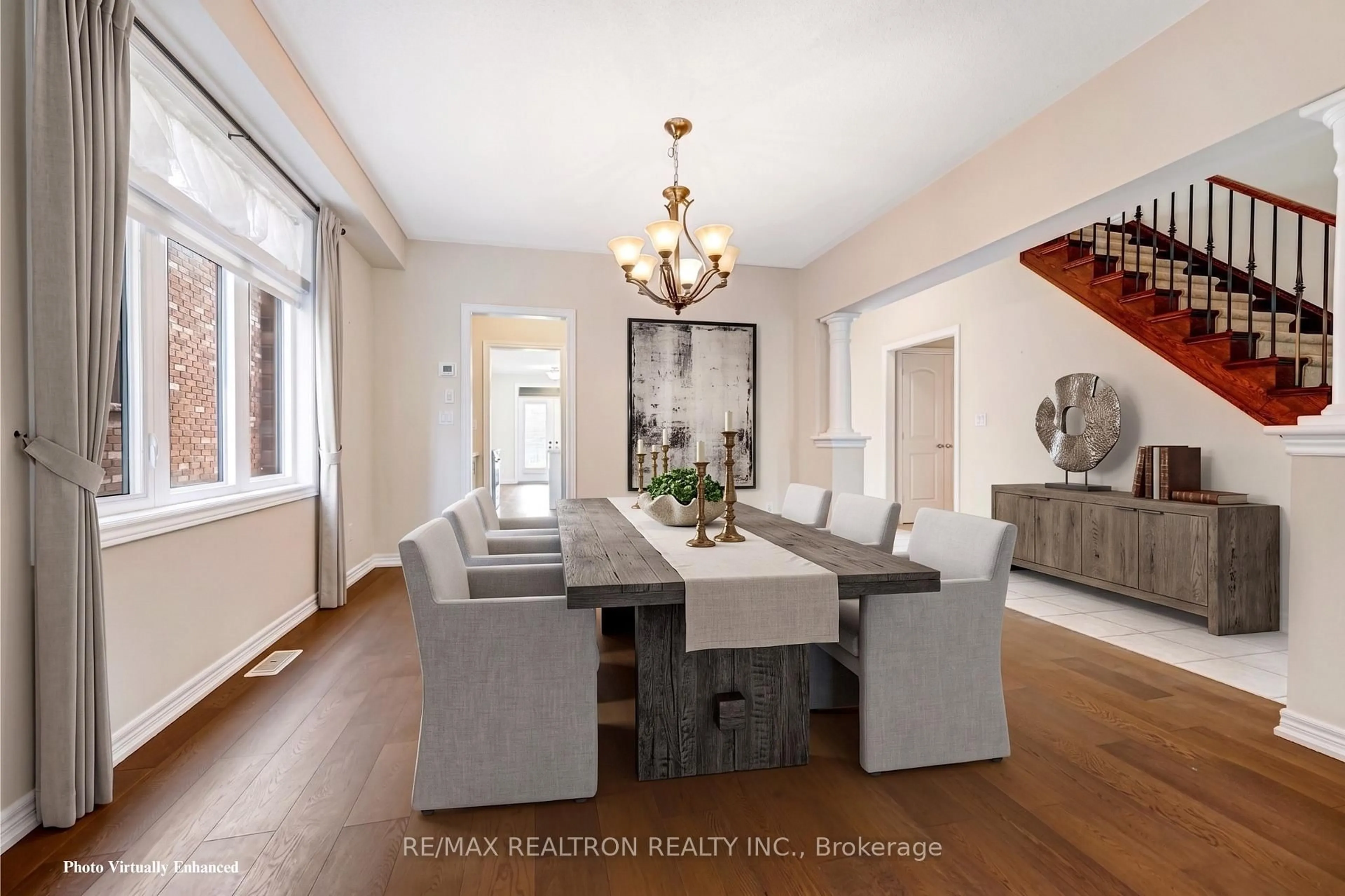 Dining room, unknown for 71 Glengordon Cres, Markham Ontario L6C 0K1