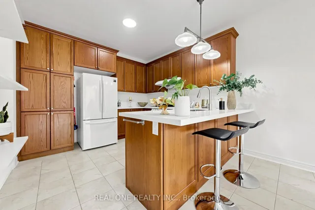 48 Lanark St, Bradford West Gwillimbury 3