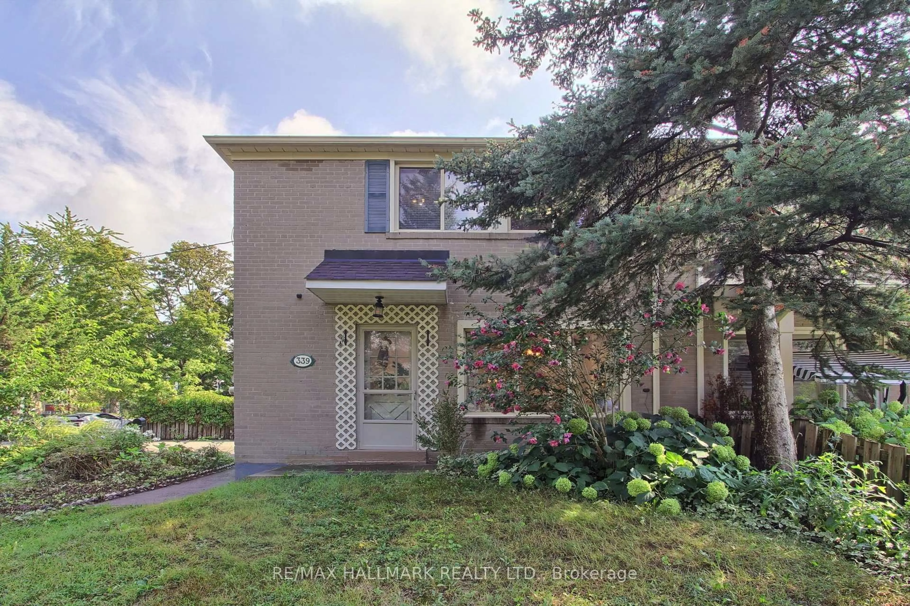 Unknown for 339 Neal Dr, Richmond Hill Ontario L4C 3L3