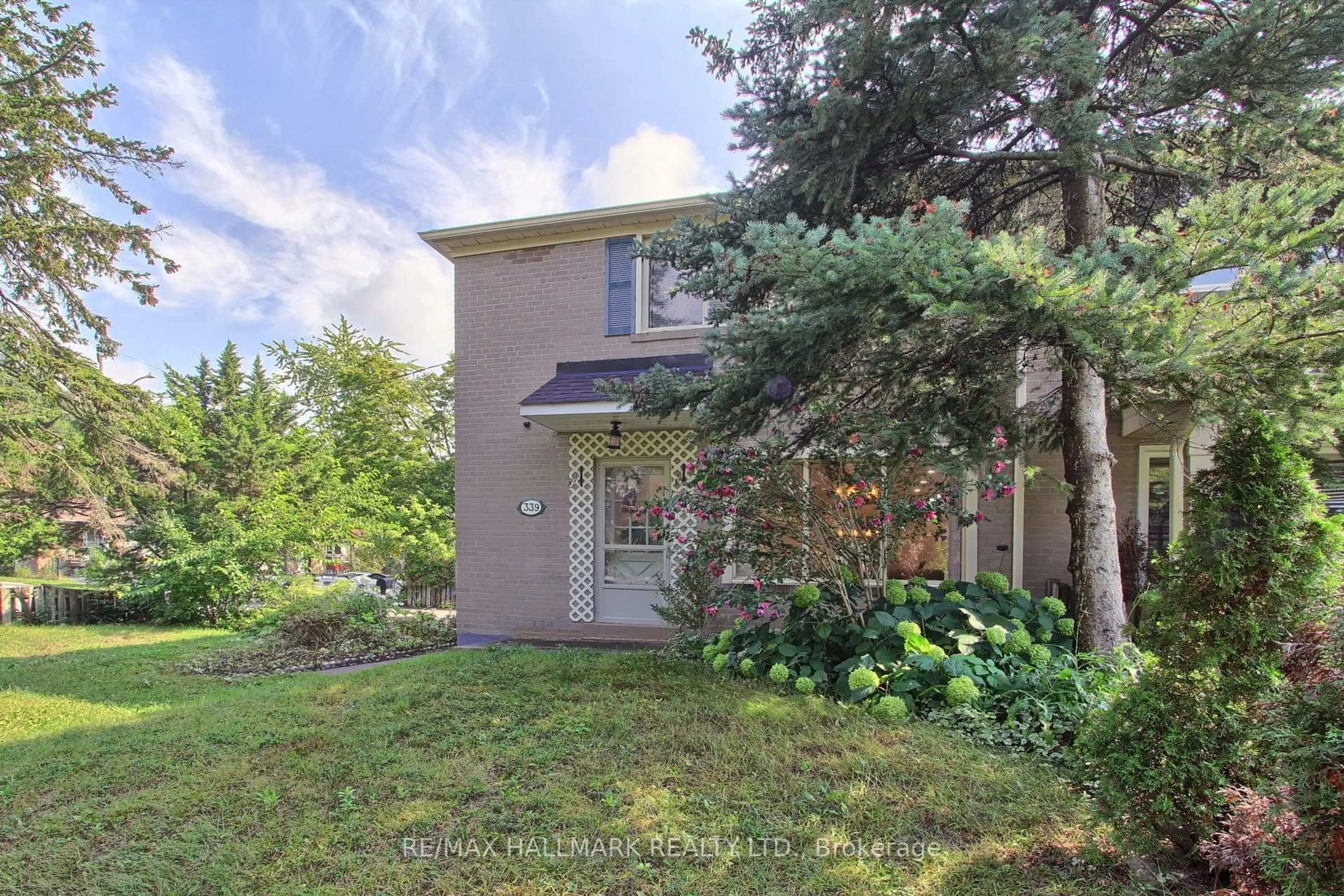 Unknown for 339 Neal Dr, Richmond Hill Ontario L4C 3L3