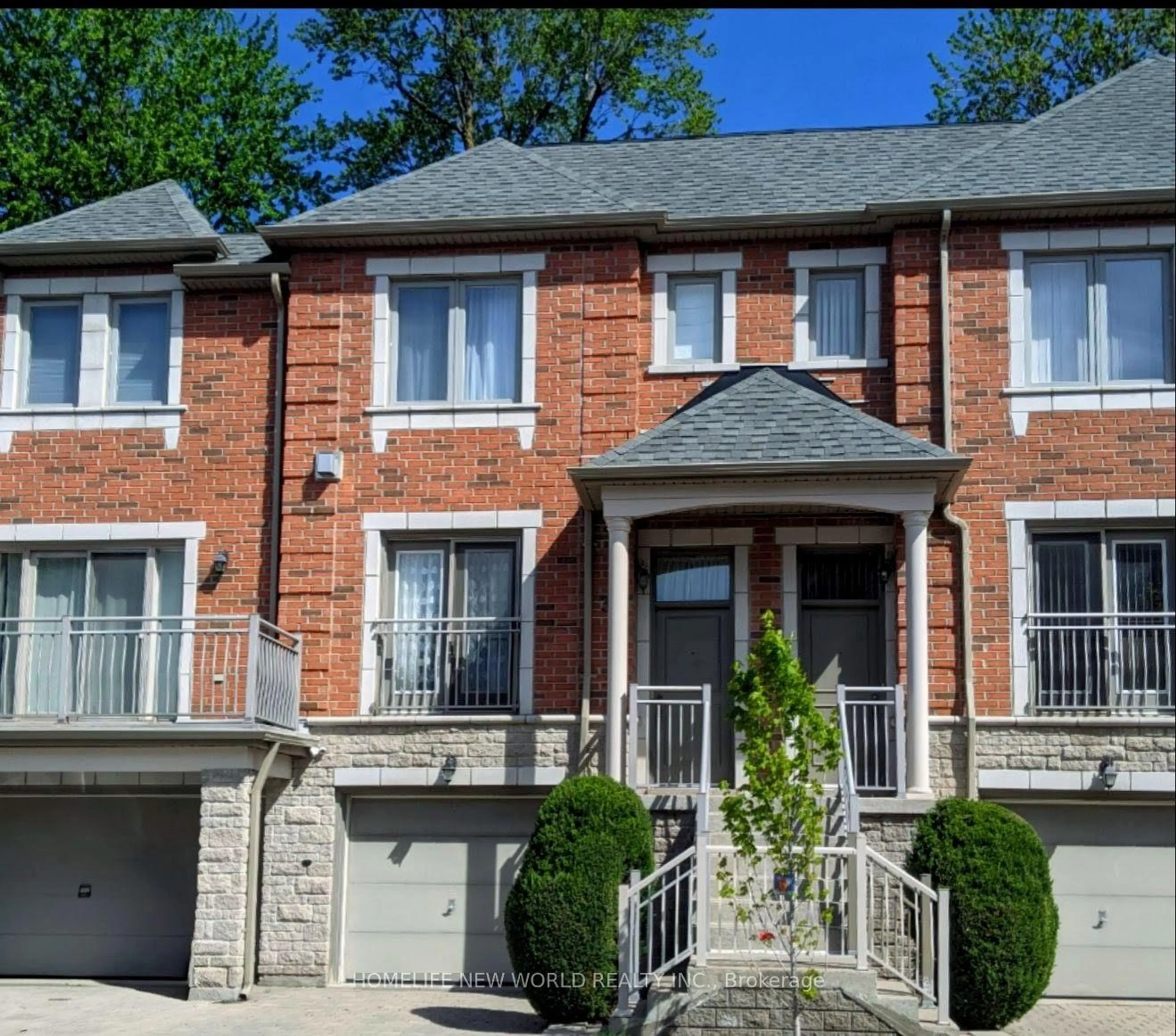 Home with brick exterior material, street for 9133 Bayview Ave #38, Richmond Hill Ontario L4B 4C5