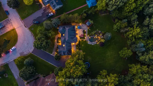 80 Edward Pottage Cres, King 3