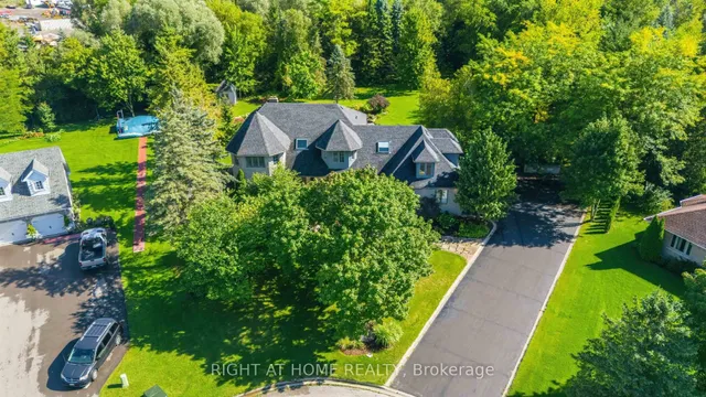 80 Edward Pottage Cres, King 4