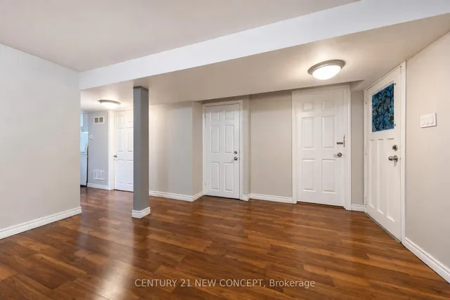8 Millcroft Way, Vaughan 5