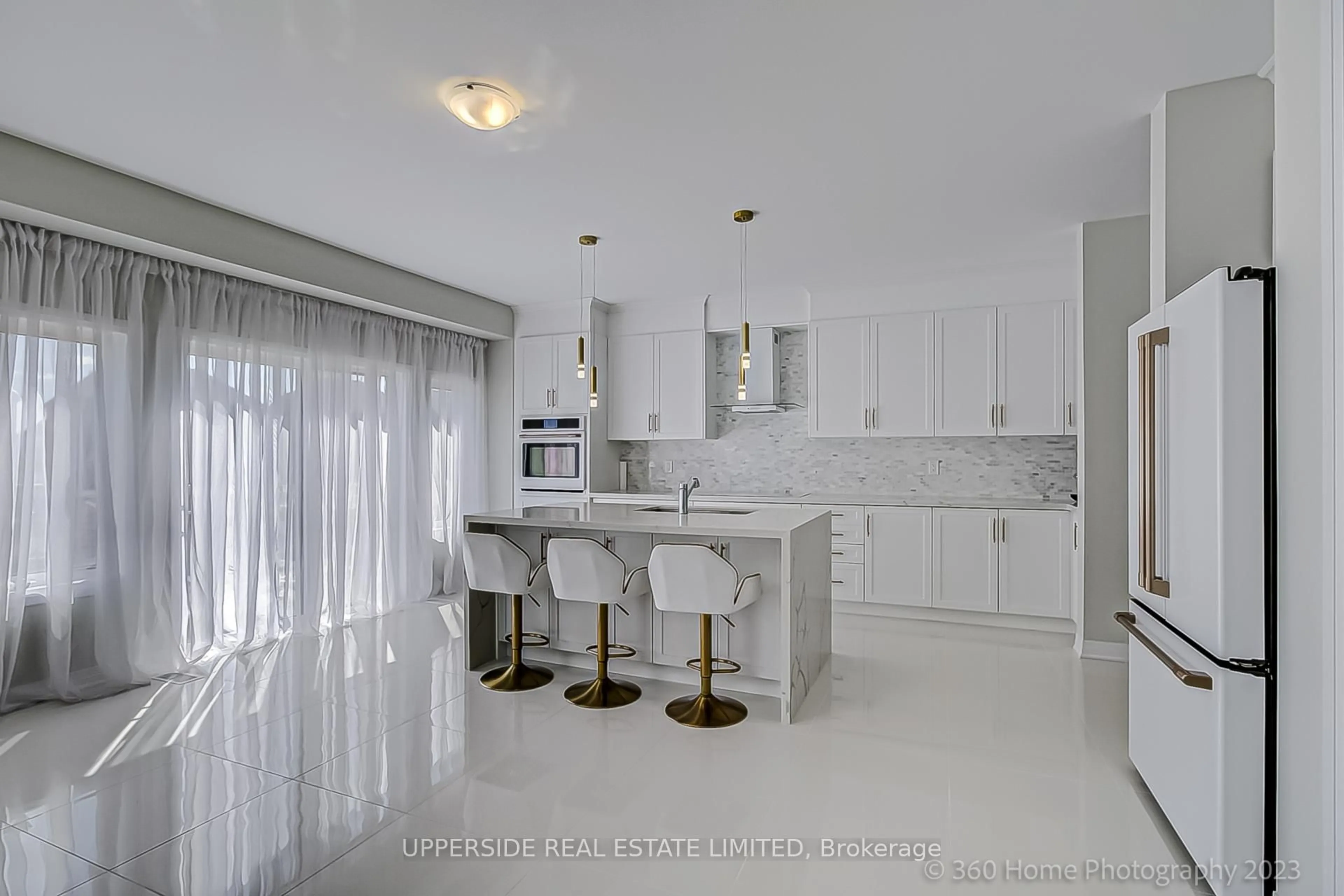 Unknown for 1702 CORSAL Crt, Innisfil Ontario L9S 0P9