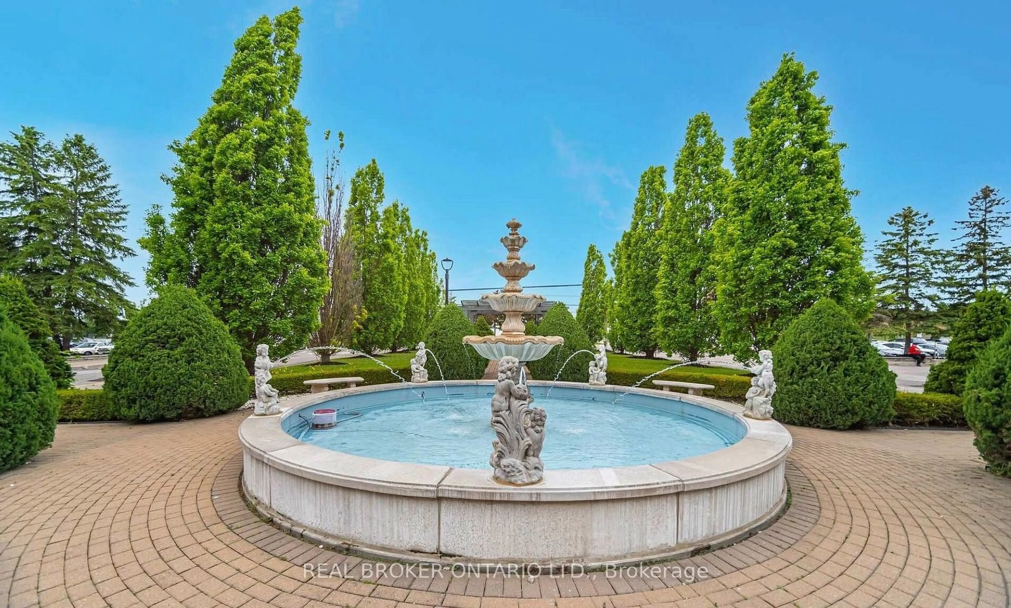 Pool for 2504 Rutherford Rd #314, Vaughan Ontario L4K 5N5