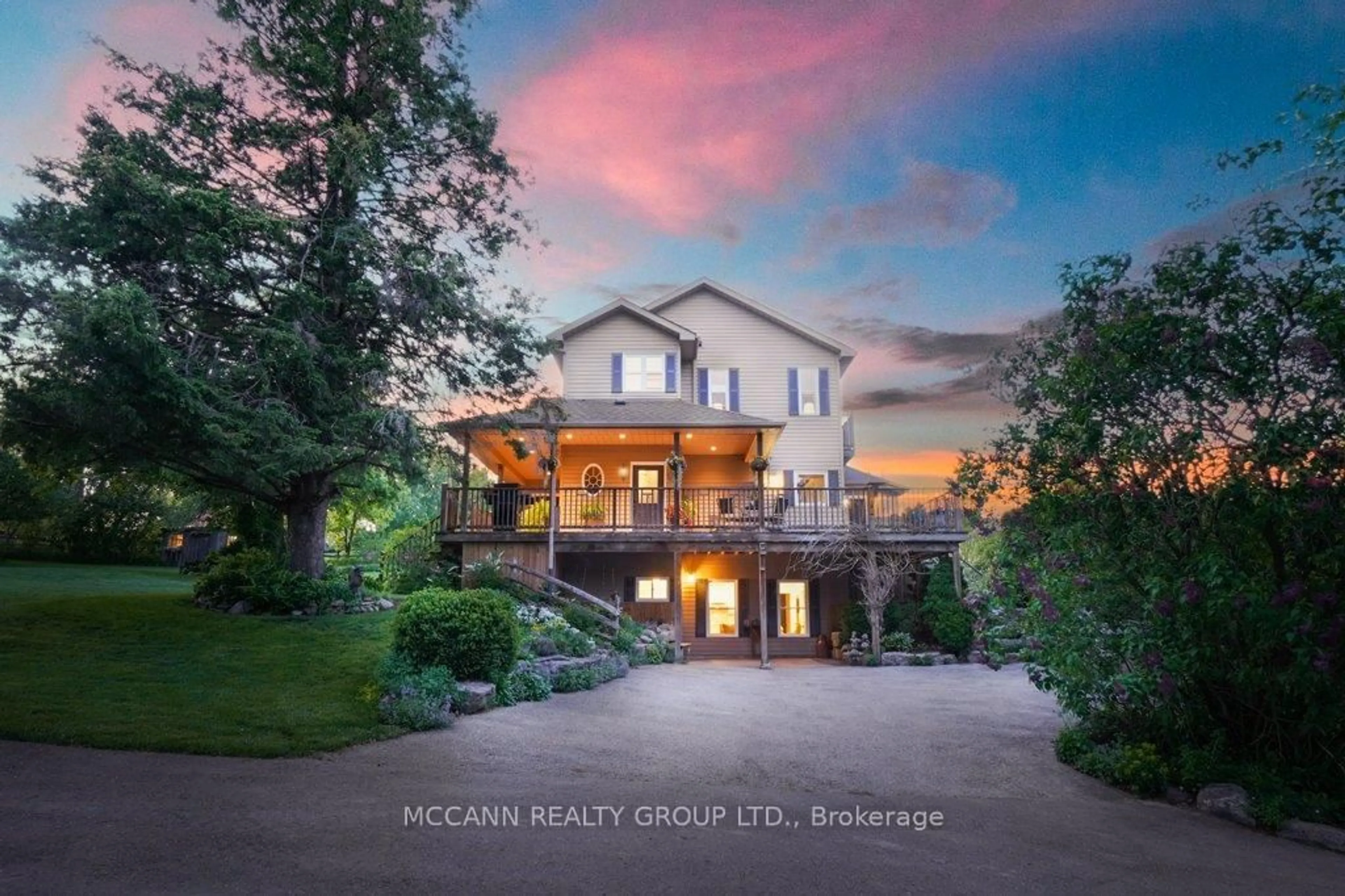 A pic from outside/outdoor area/front of a property/back of a property/a pic from drone, mountain view for 10445 Side Road 17 Rd, Brock Ontario L0C 1H0