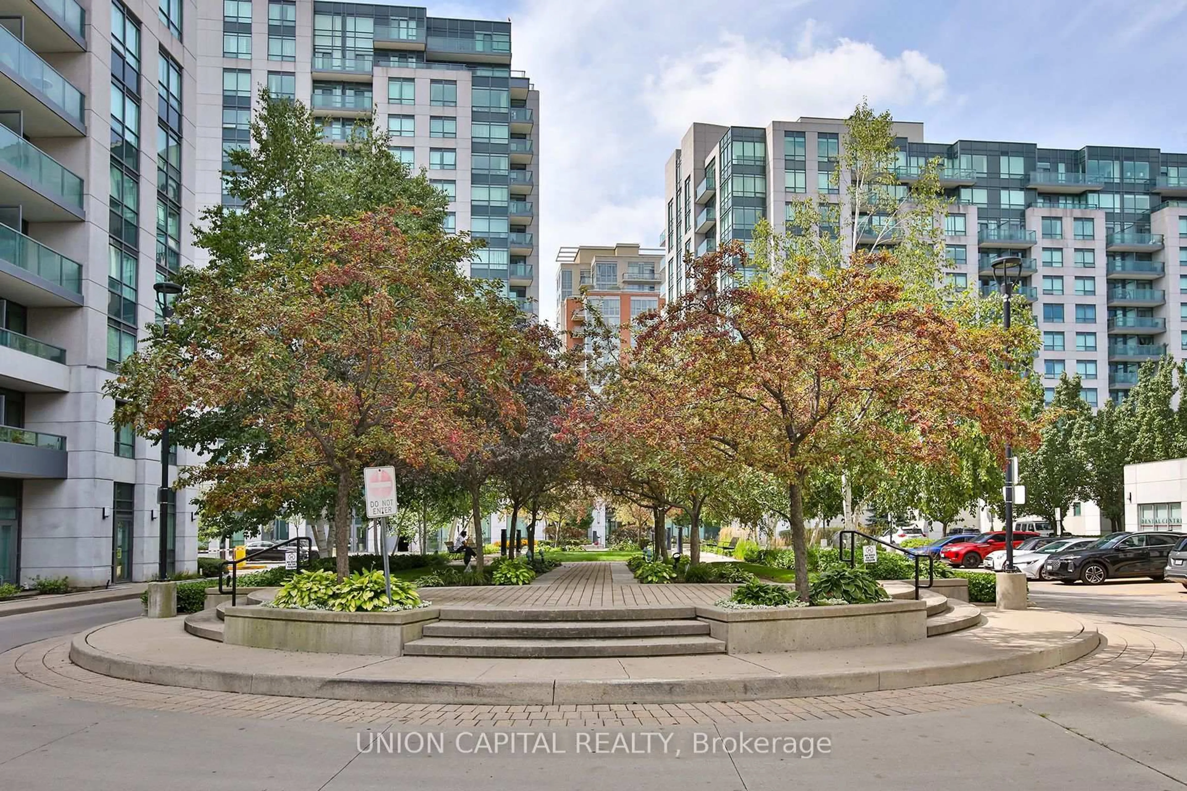 A pic from outside/outdoor area/front of a property/back of a property/a pic from drone, street for 32 Clegg Rd #612, Markham Ontario L6G 0B2
